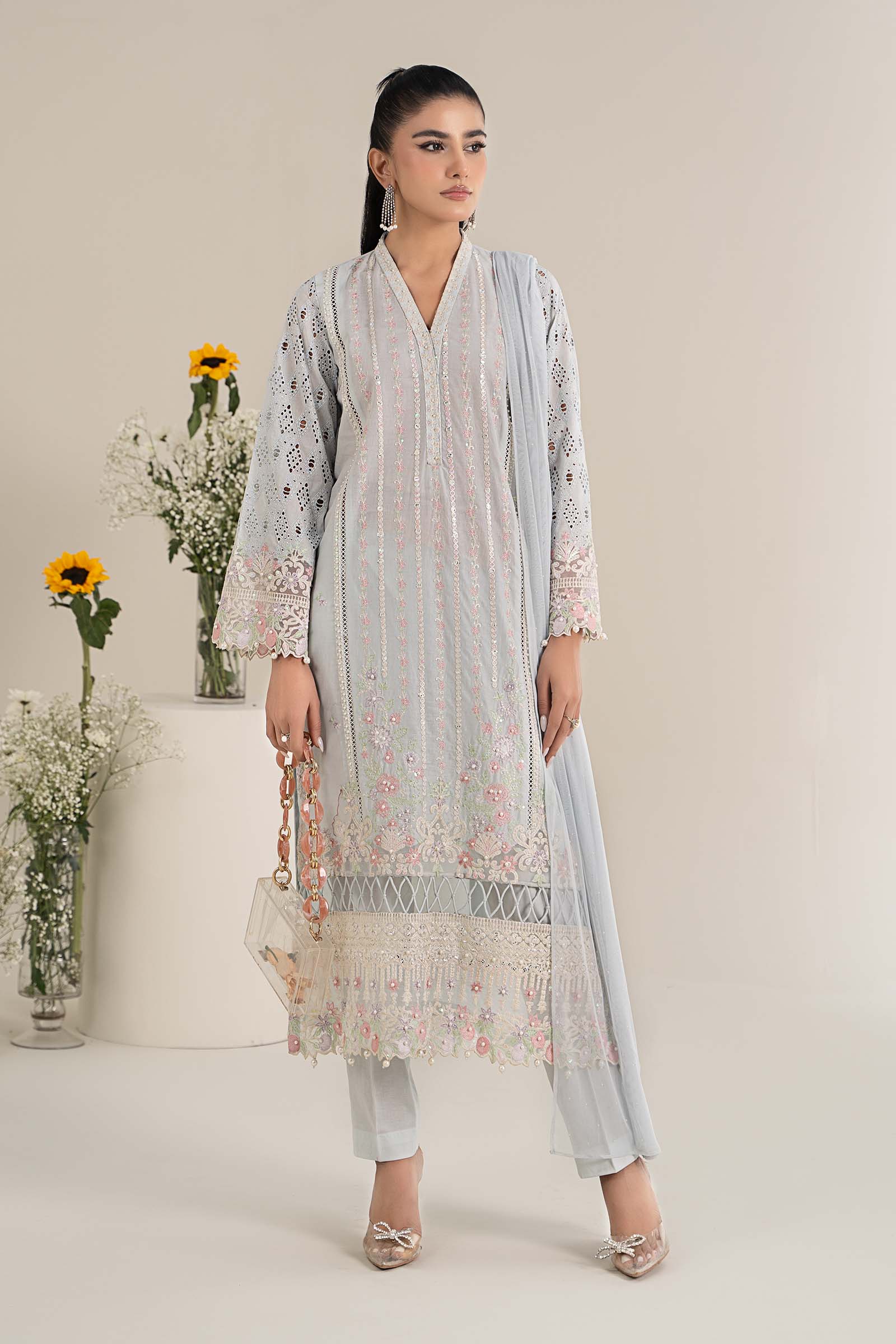 white blossom - 3 piece lawn suit main image 0