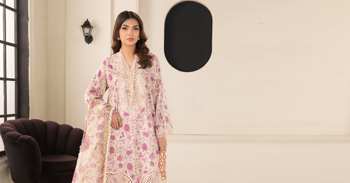 3 PIECE EMBROIDERED LAWN SUIT | DW-EF24-108