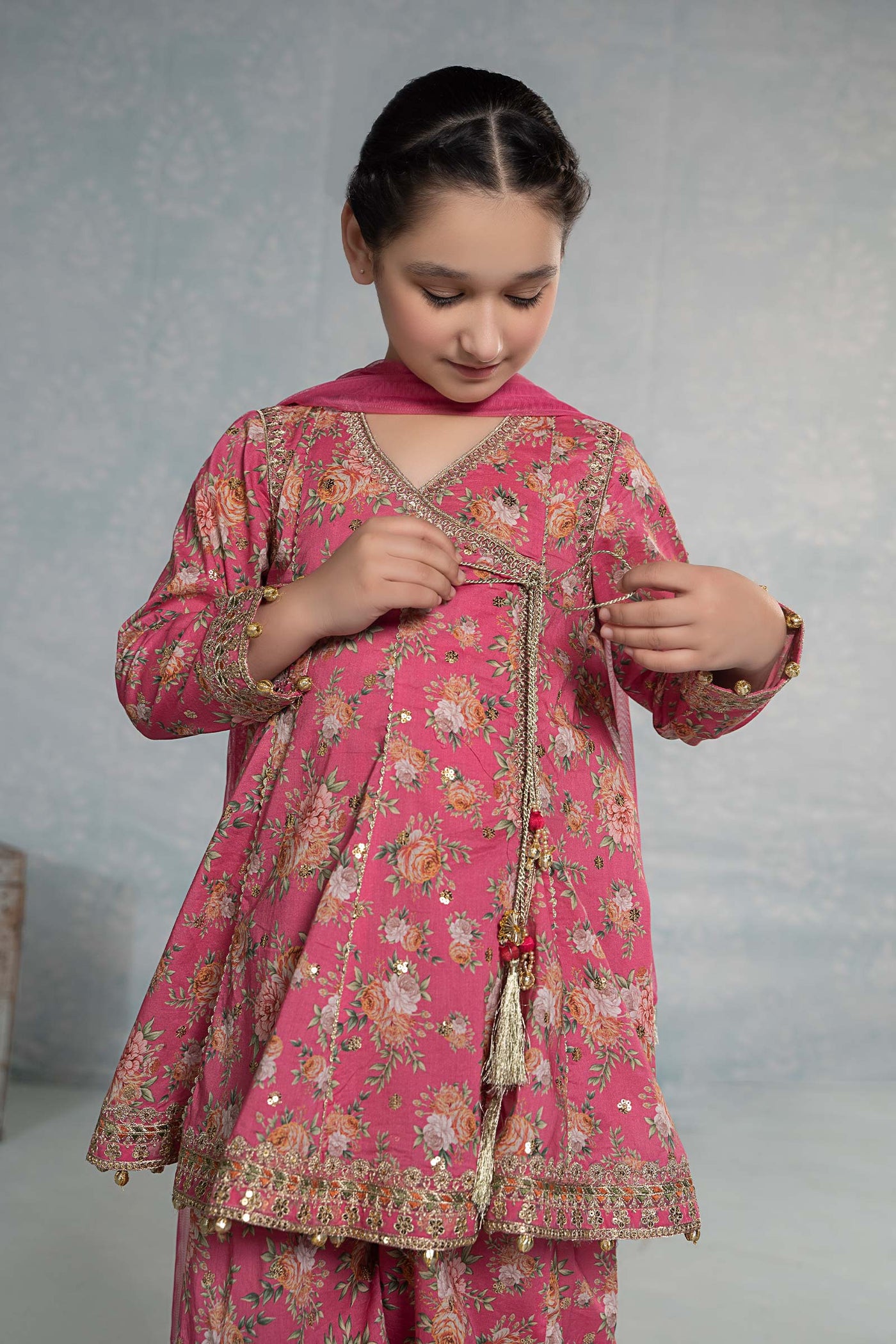 3 PIECE EMBROIDERED LAWN SUIT | MKD-EF24-31