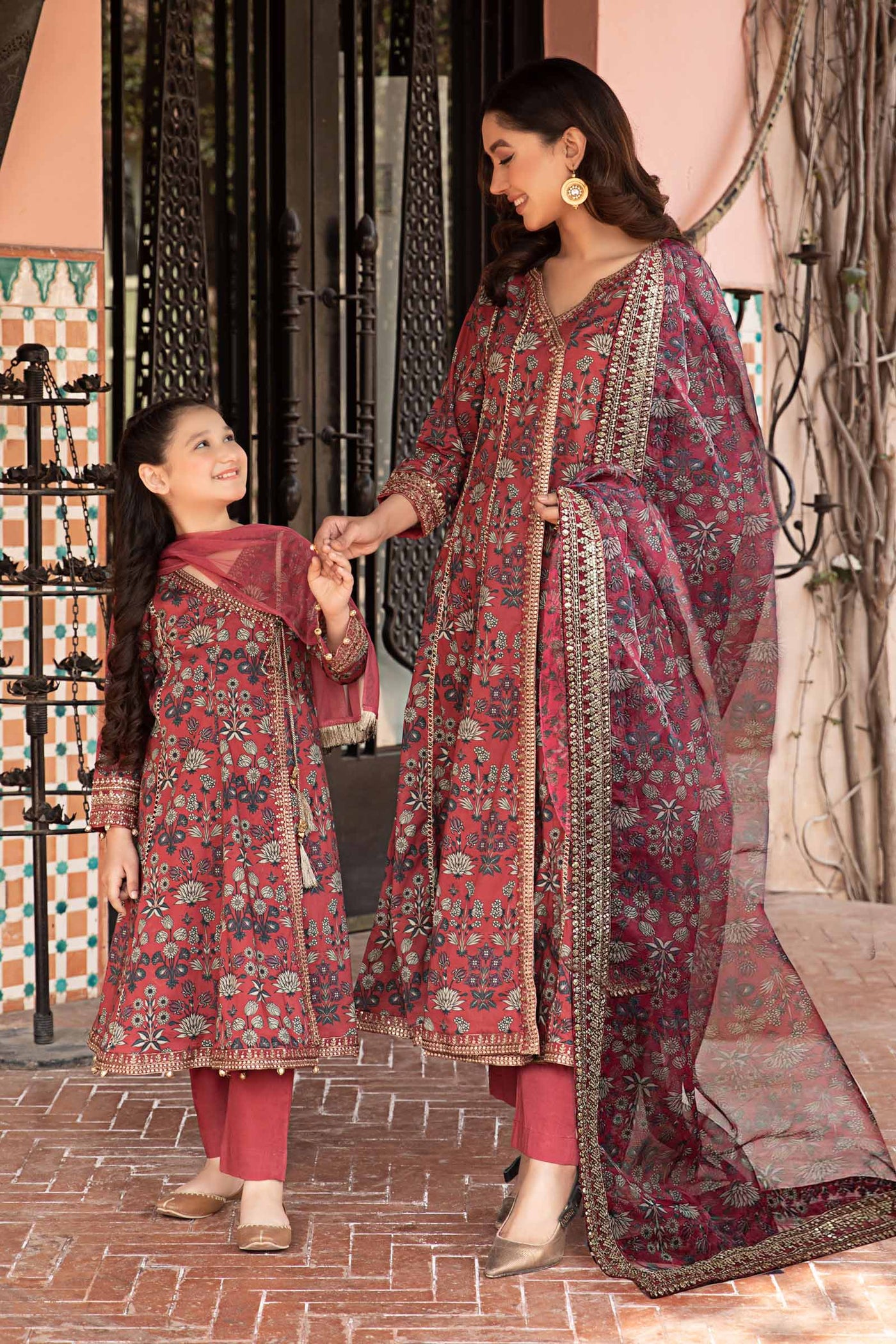 3 Piece Embroidered Lawn Suit
