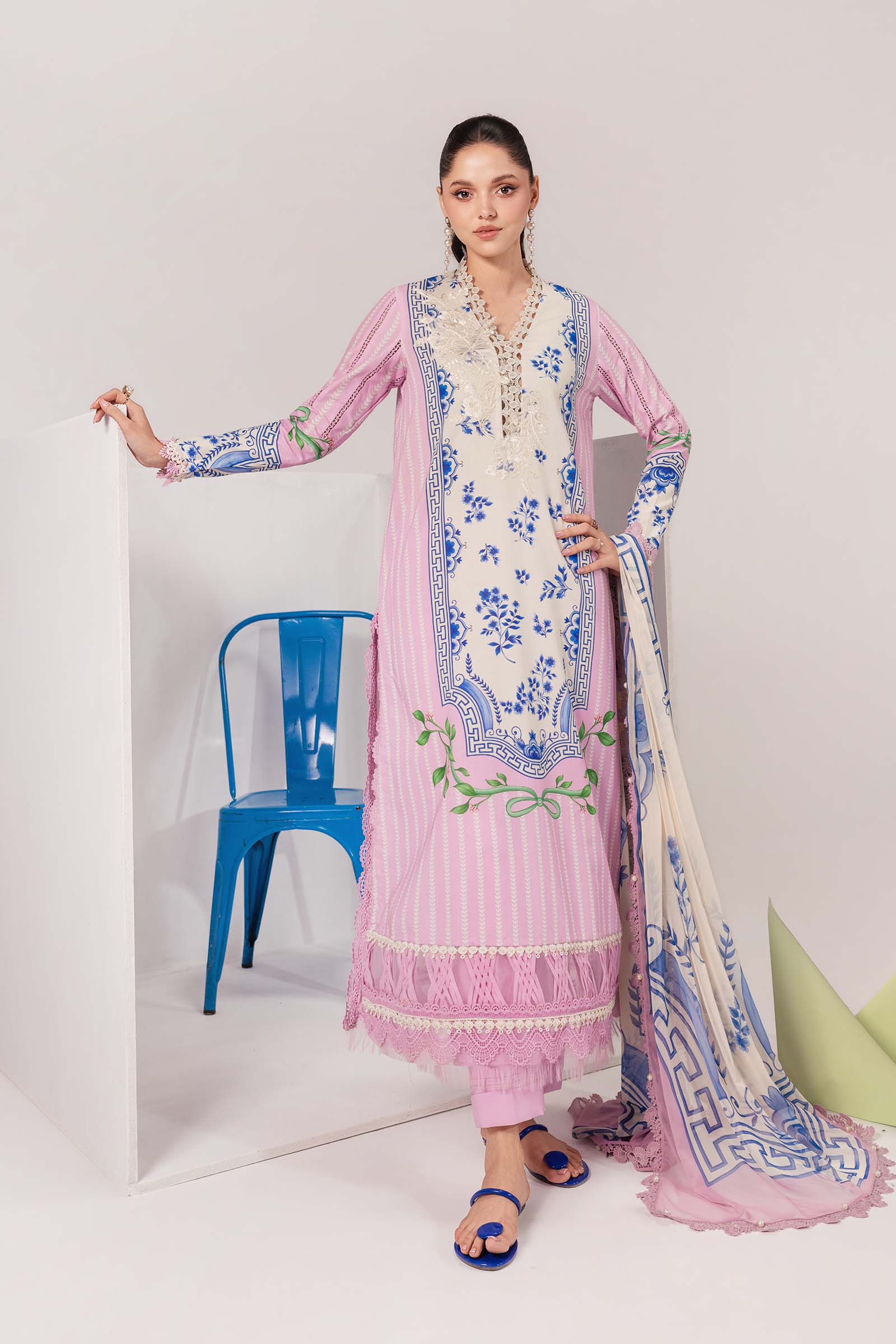 3 Pc Unstitched Embroidered Lawn Suit
