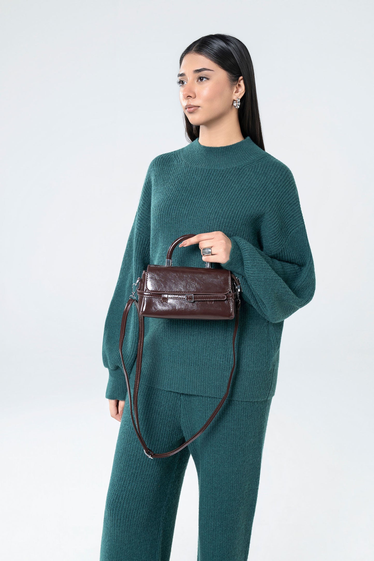 Elongated Trapeze Bag