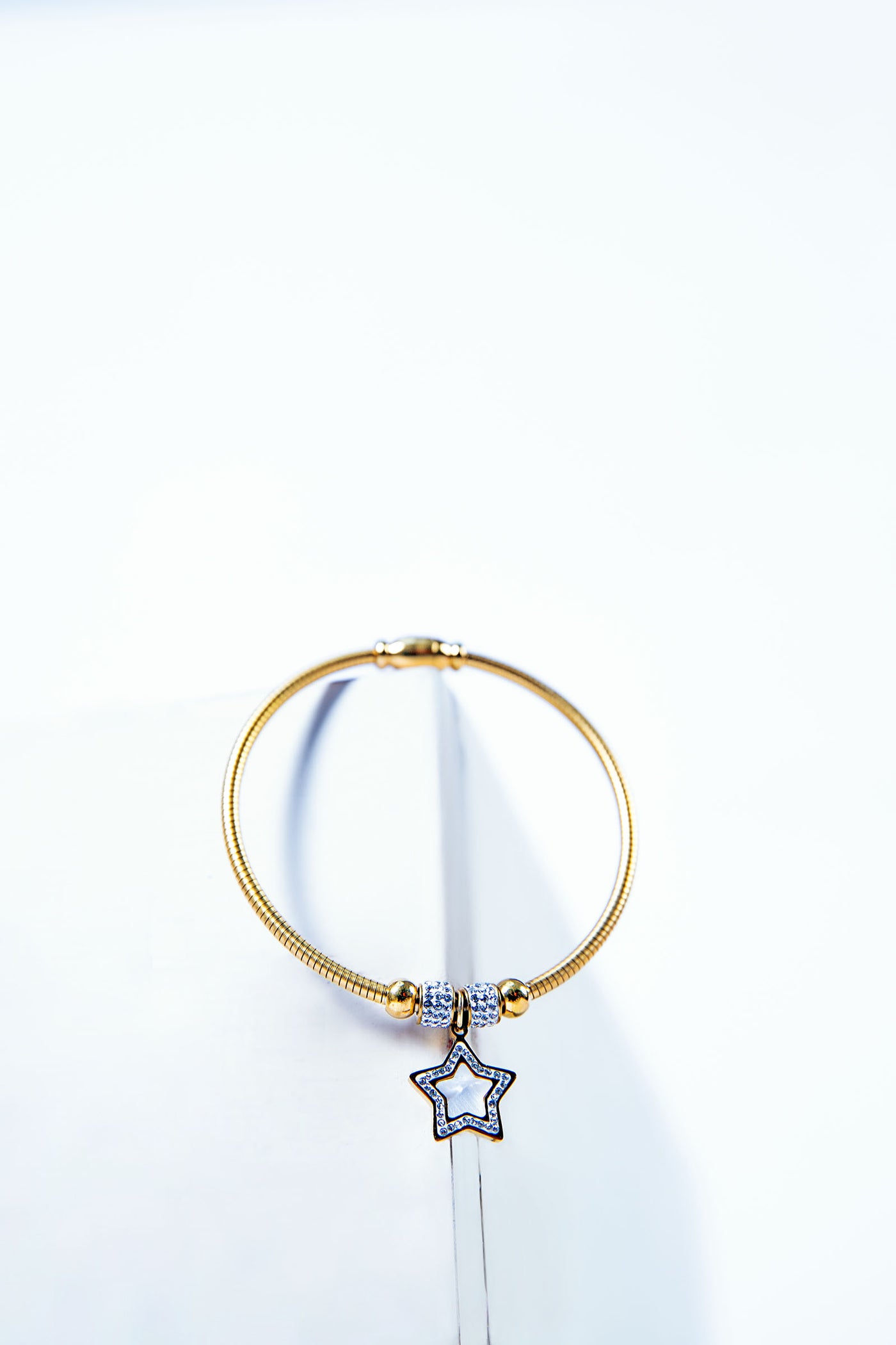 Shell Pentagram Spring Bracelet