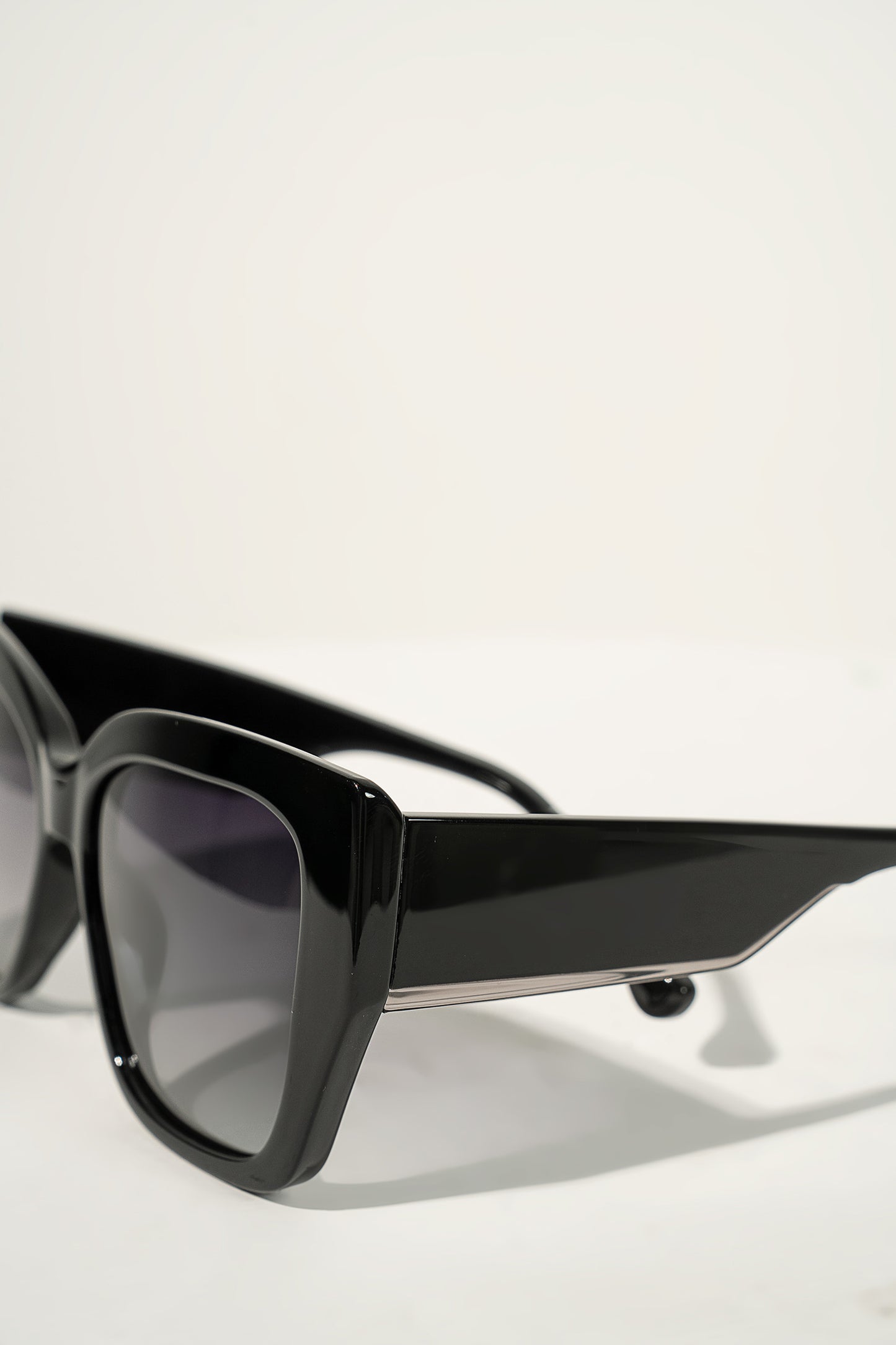 Vintage Cat Eye Sunglasses