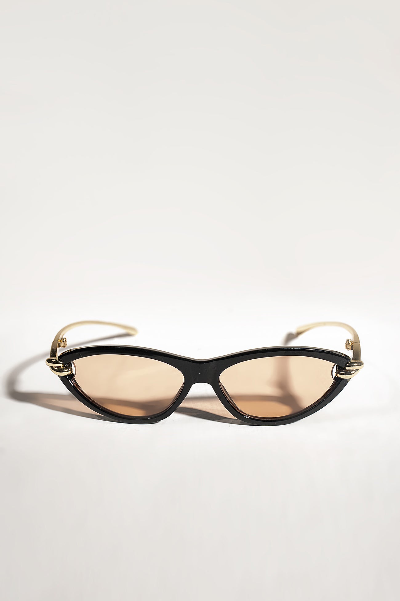 Narrow Cat Eye Sunglasses