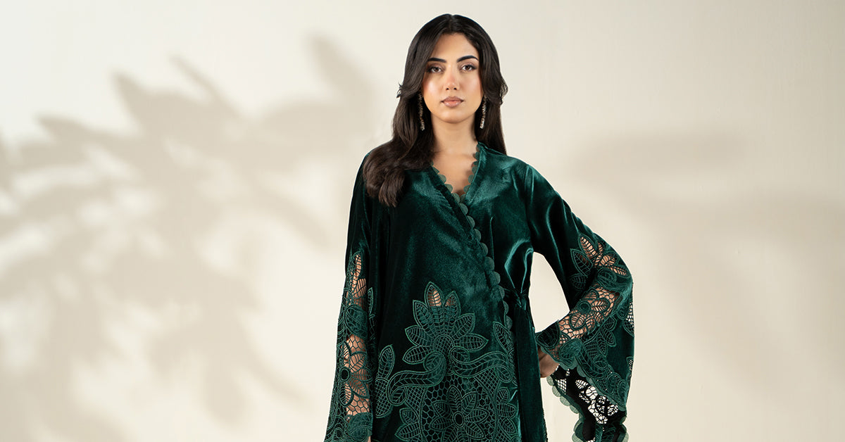 Embroidered Velvet Fabric (1Pc) | LF-CH25-05