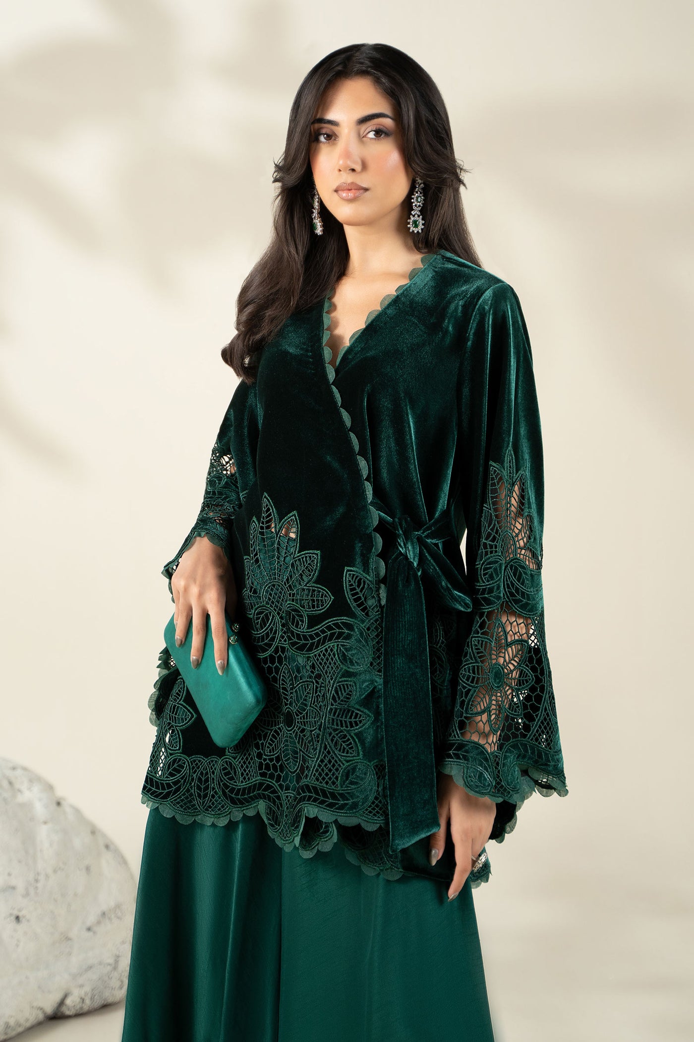 Embroidered Velvet Fabric (1Pc) | LF-CH25-05