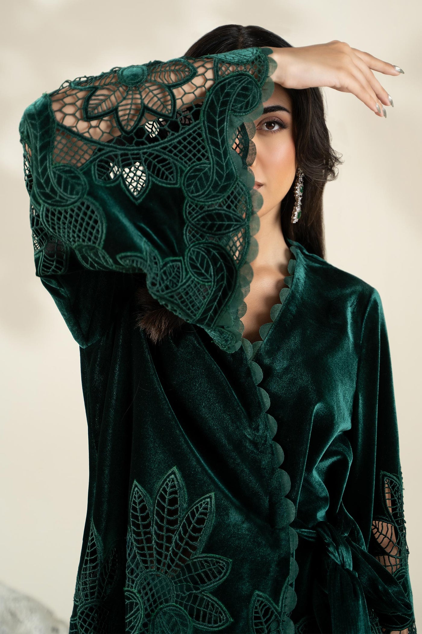Embroidered Velvet Fabric (1Pc) | LF-CH25-05