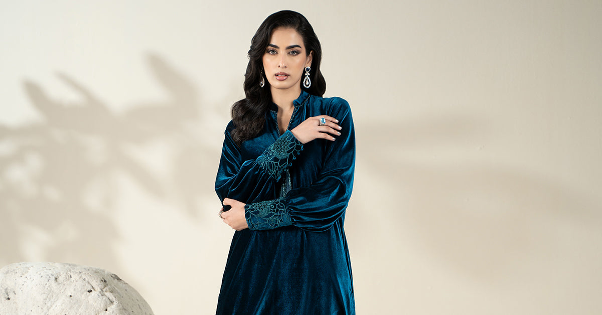 Embroidered Velvet Fabric (1Pc) | LF-CH25-06