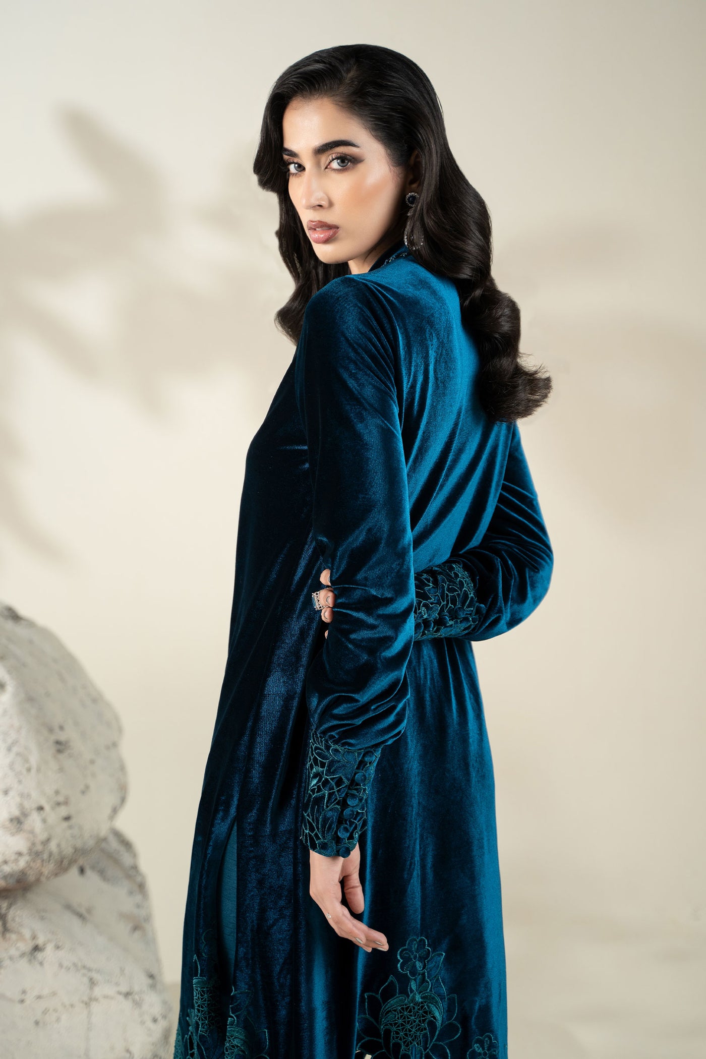 Embroidered Velvet Fabric (1Pc) | LF-CH25-06
