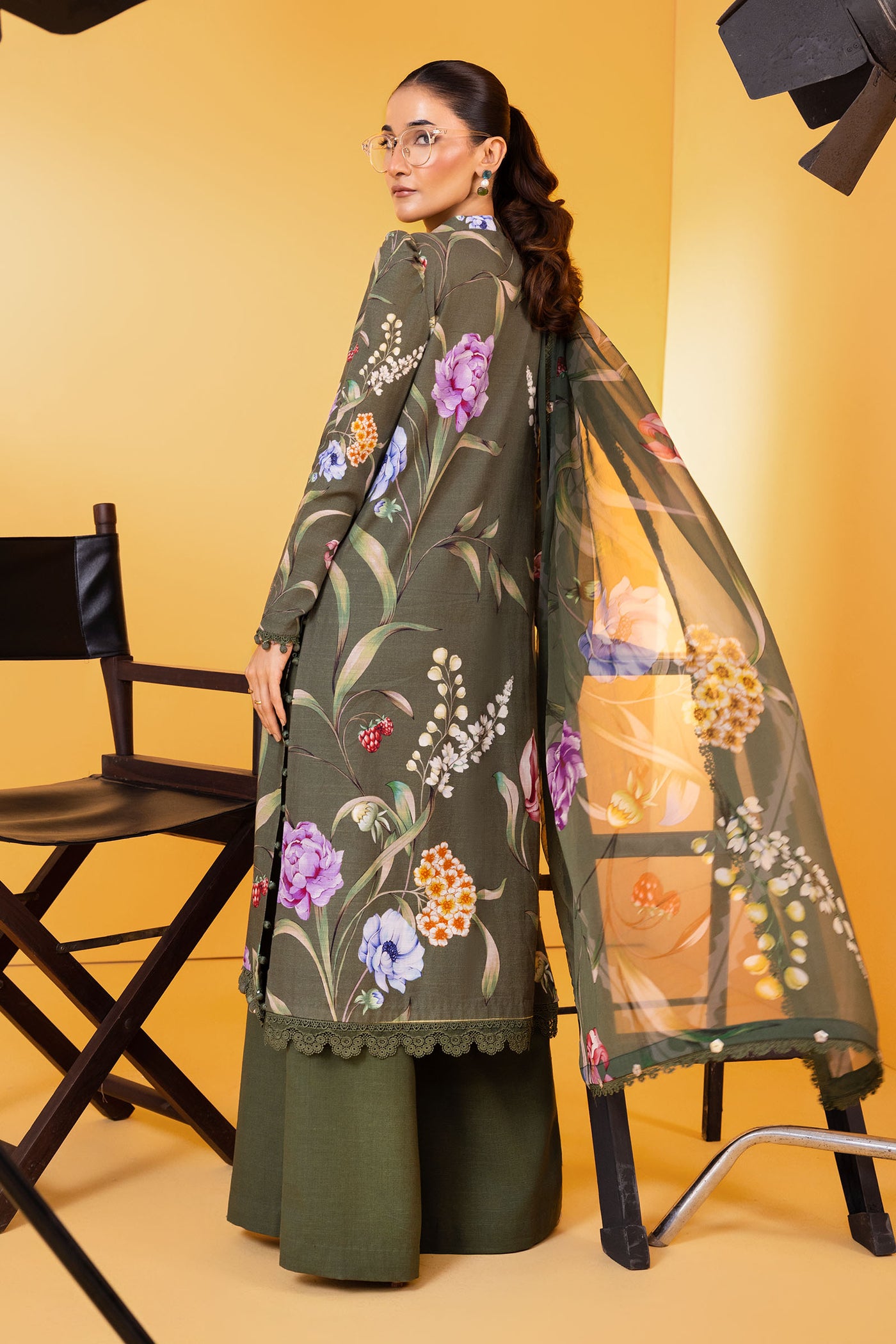 3 Pc Unstitched Printed Slub Khaddar Suit