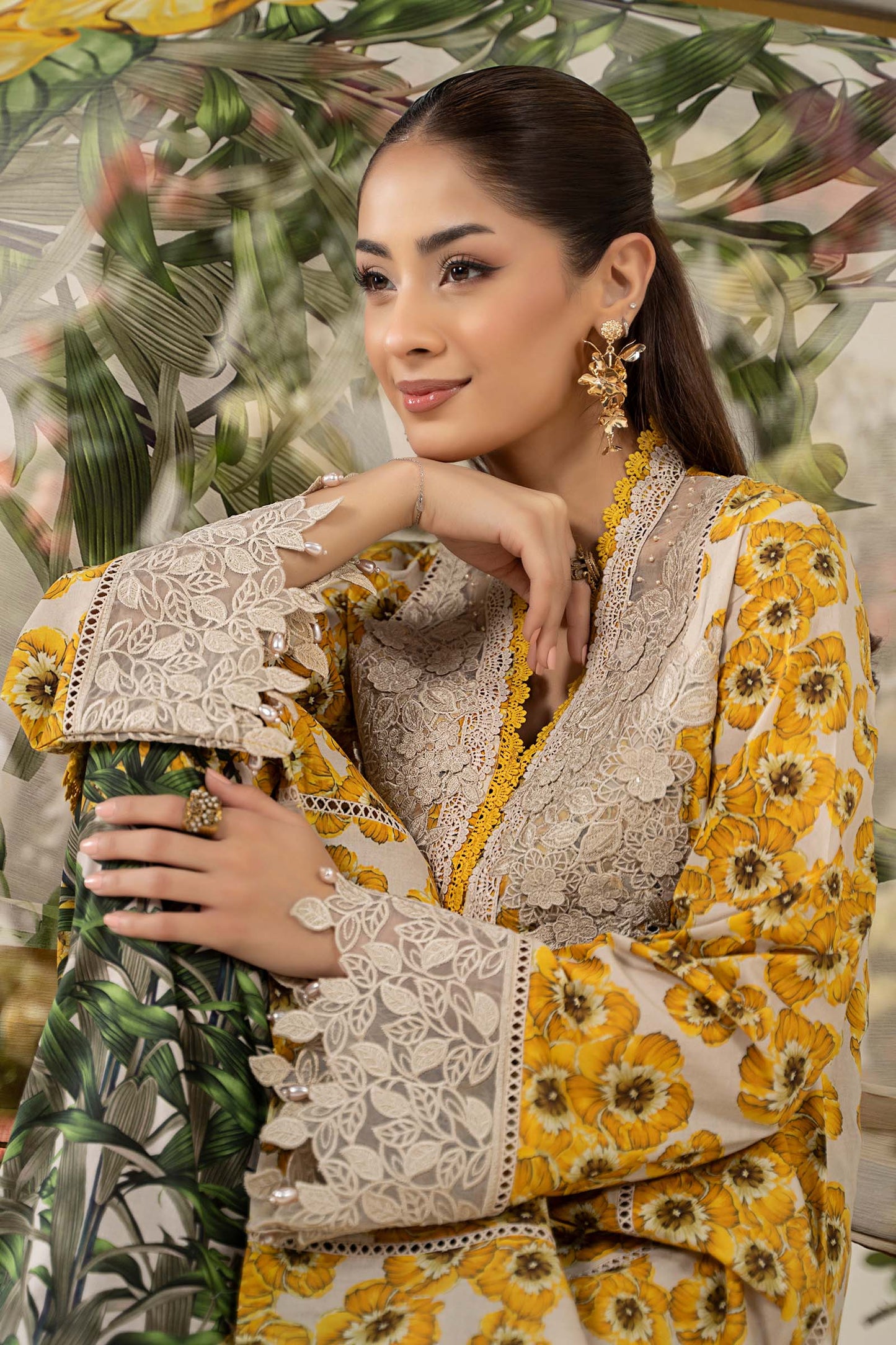 3 Piece Embroidered Lawn Suit | MPS-2606-A