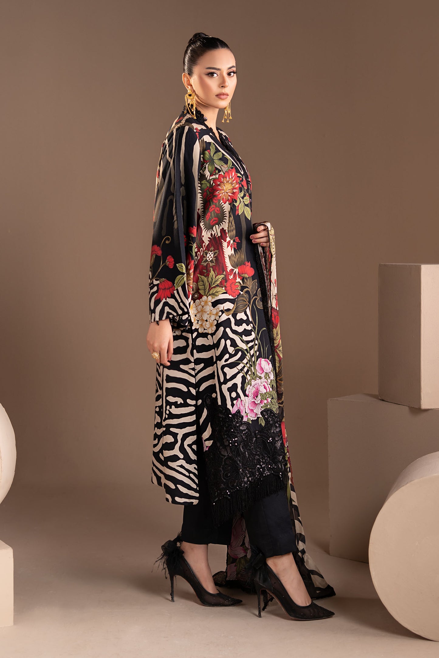 3 Piece Embroidered Linen Suit