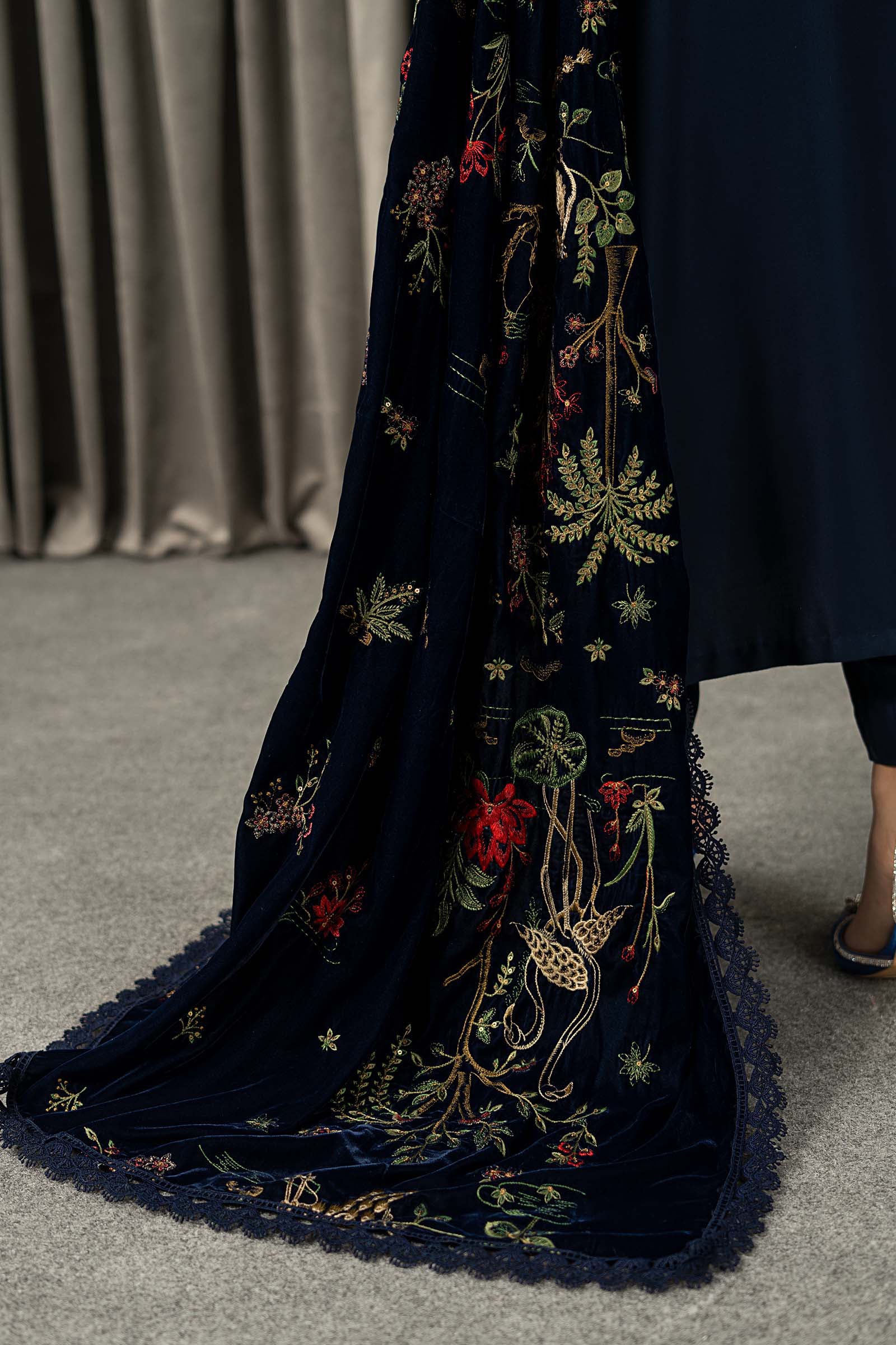 3 Piece Embroidered Twill Linen Suit