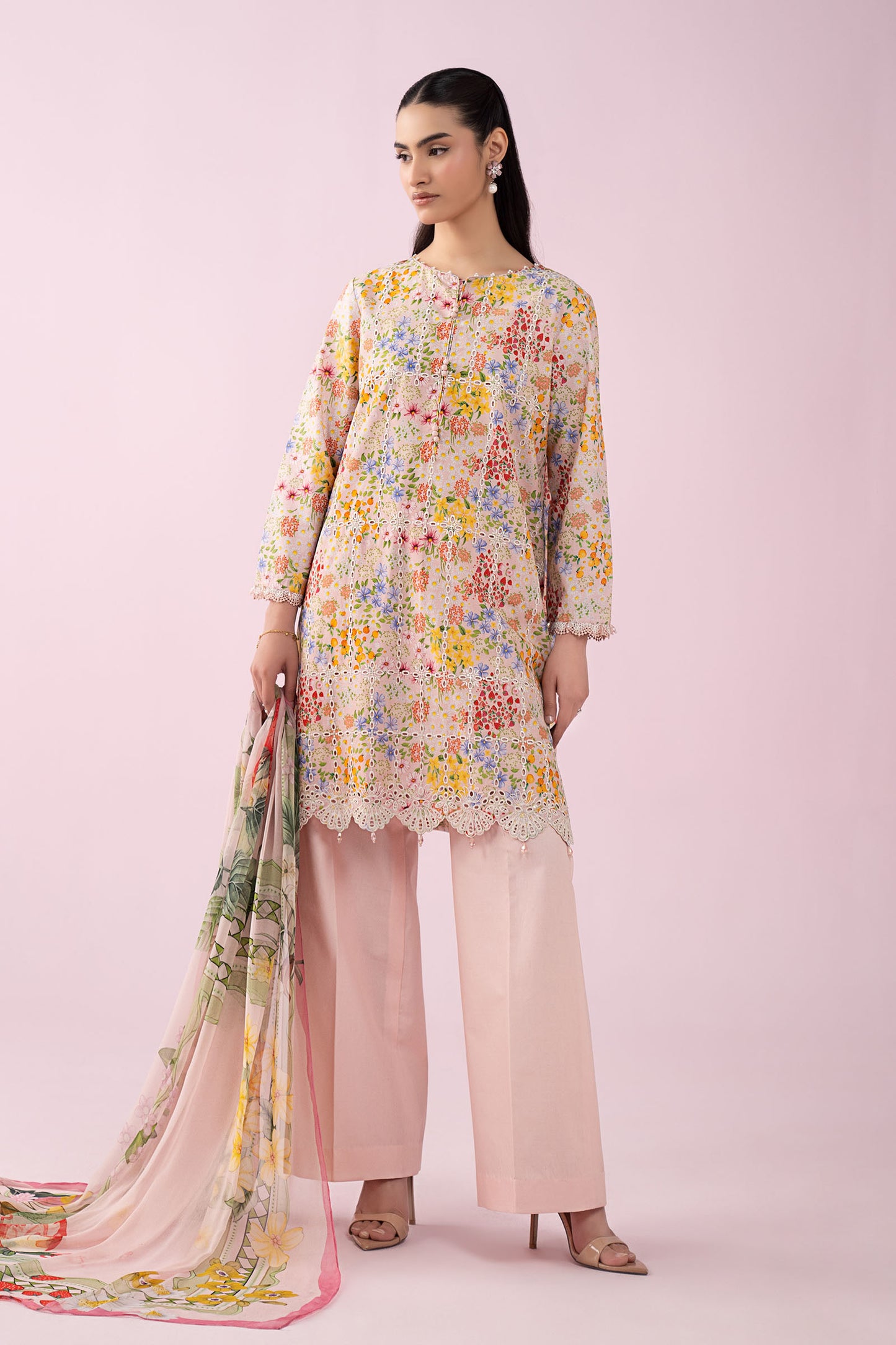 3 Piece Embroidered Lawn Suit