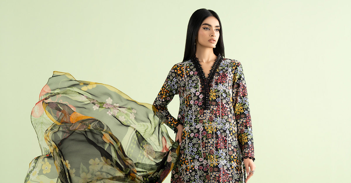 3 Piece Embroidered Lawn Suit