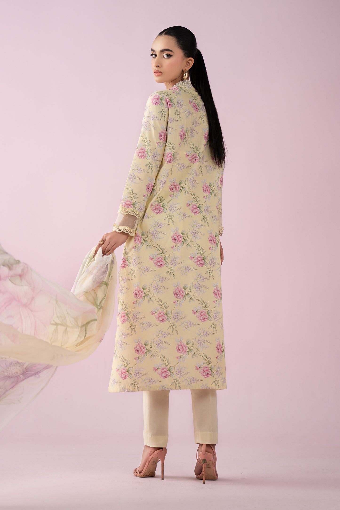 3 Piece Embroidered Lawn Suit