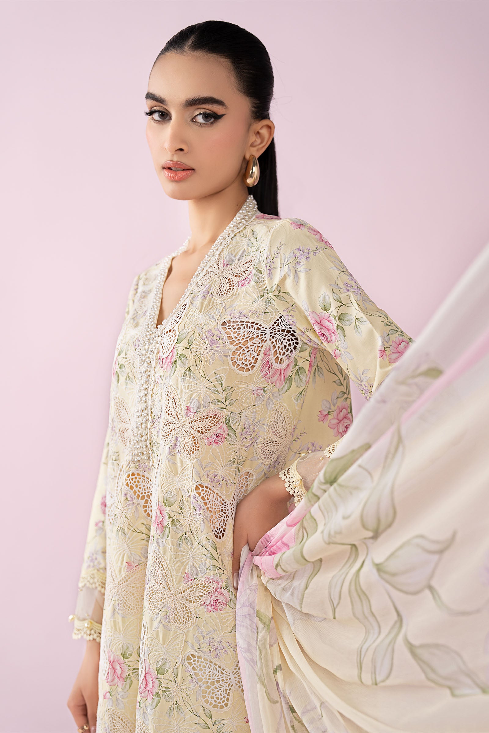 3 Piece Embroidered Lawn Suit