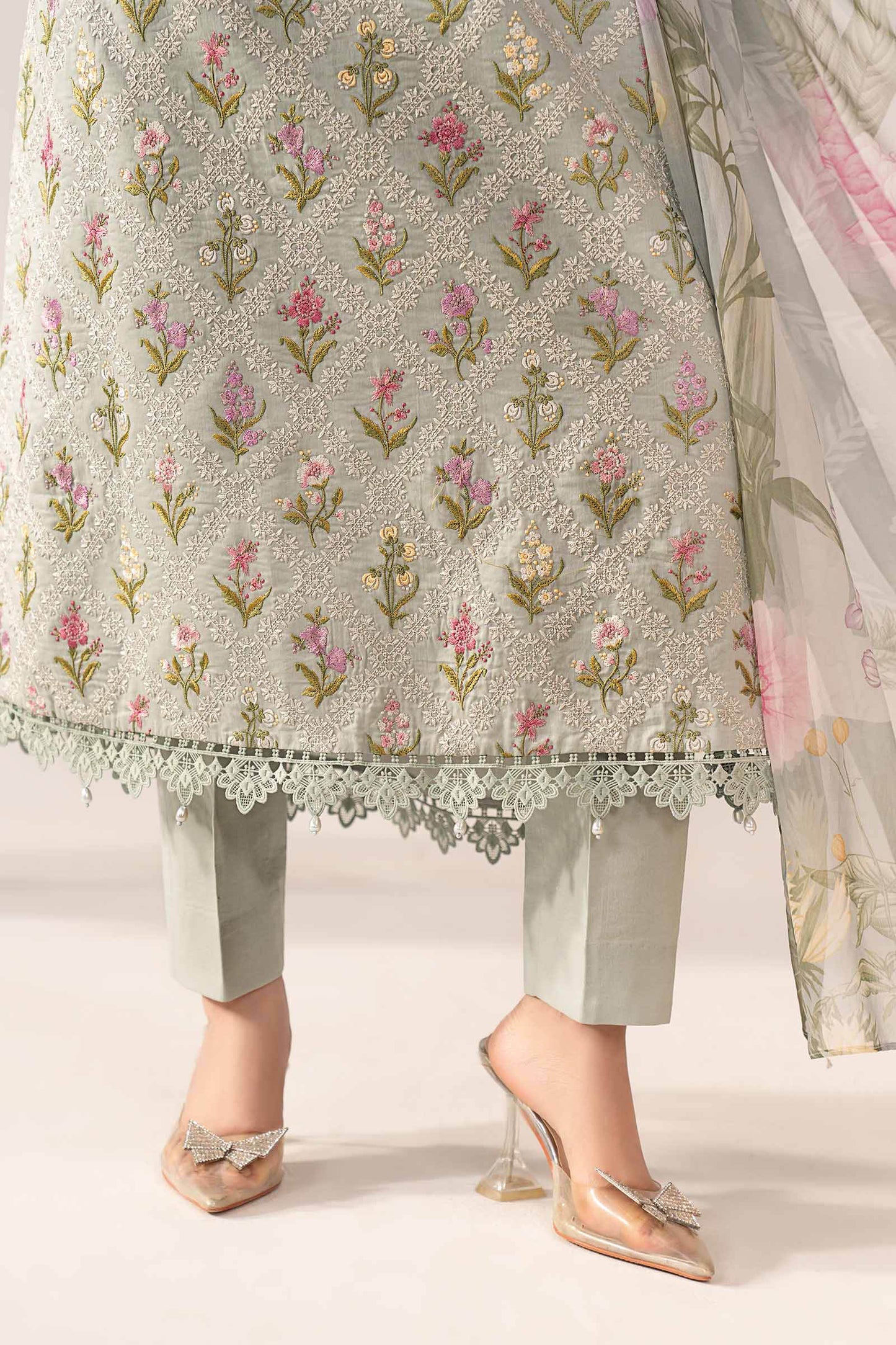 3 Piece Embroidered Lawn Suit
