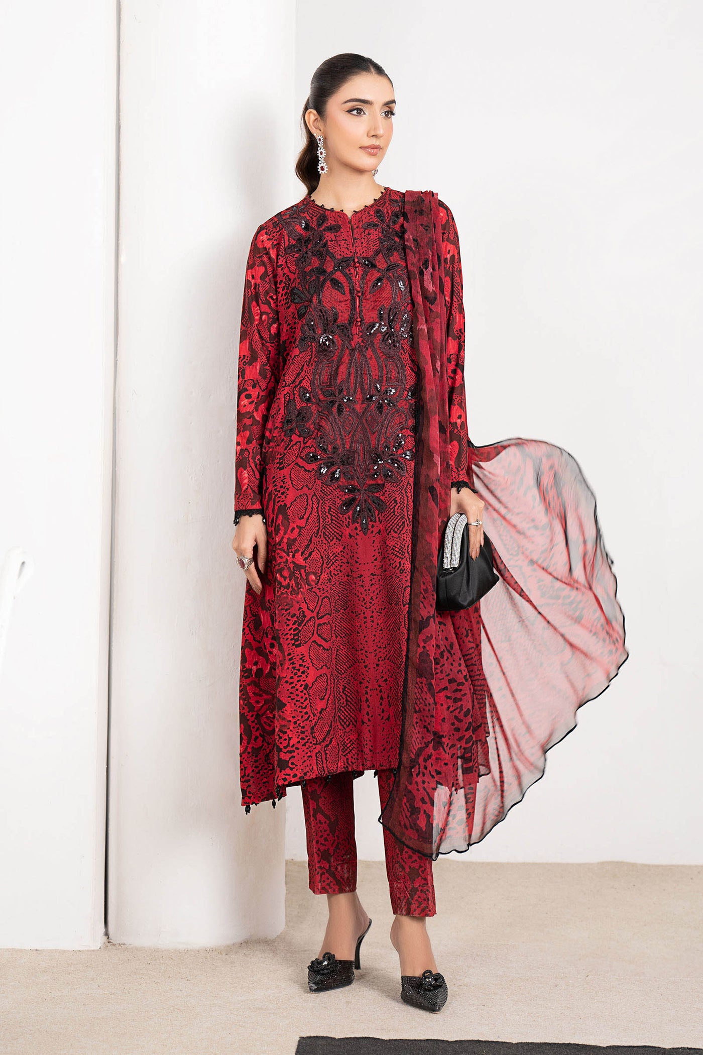 3 Piece Embroidered Linen Suit