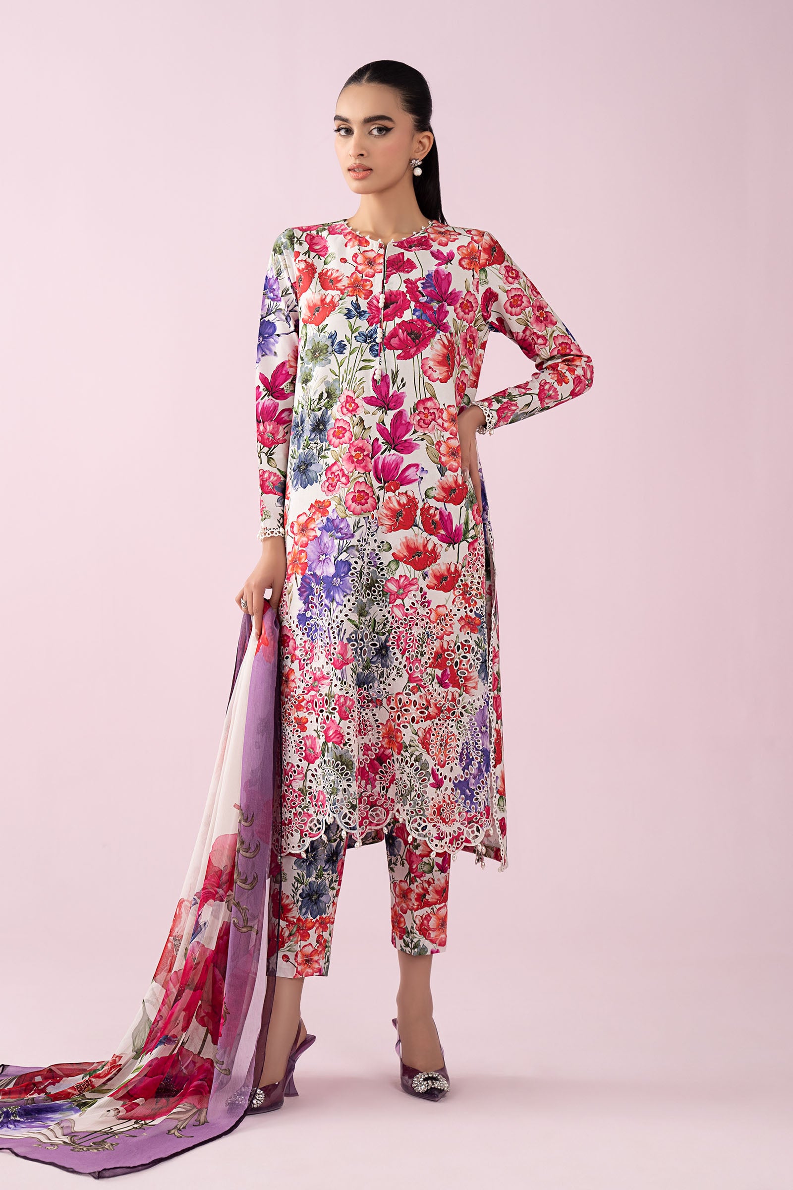 3 Piece Embroidered Lawn Suit