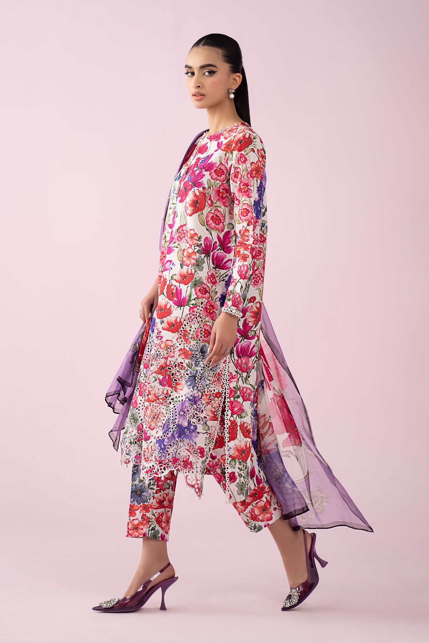 3 Piece Embroidered Lawn Suit