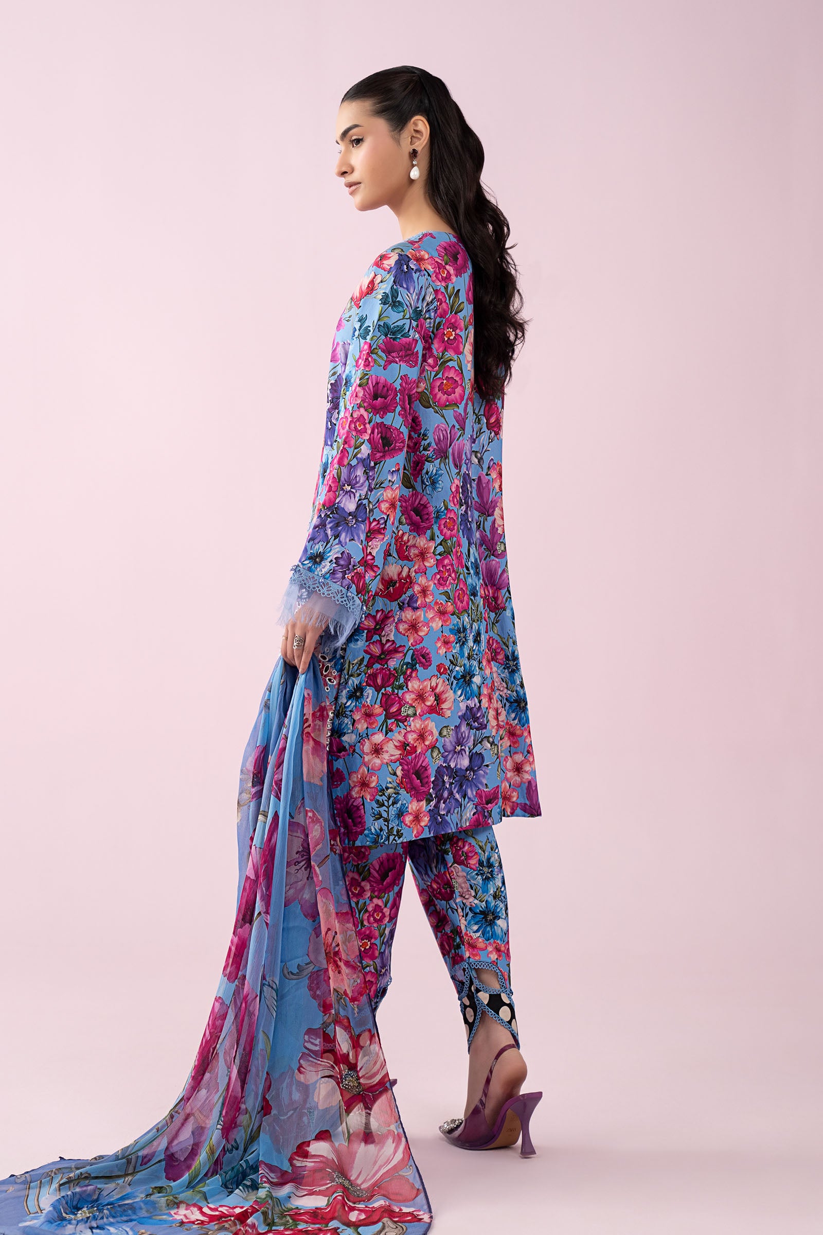 3 Piece Embroidered Lawn Suit