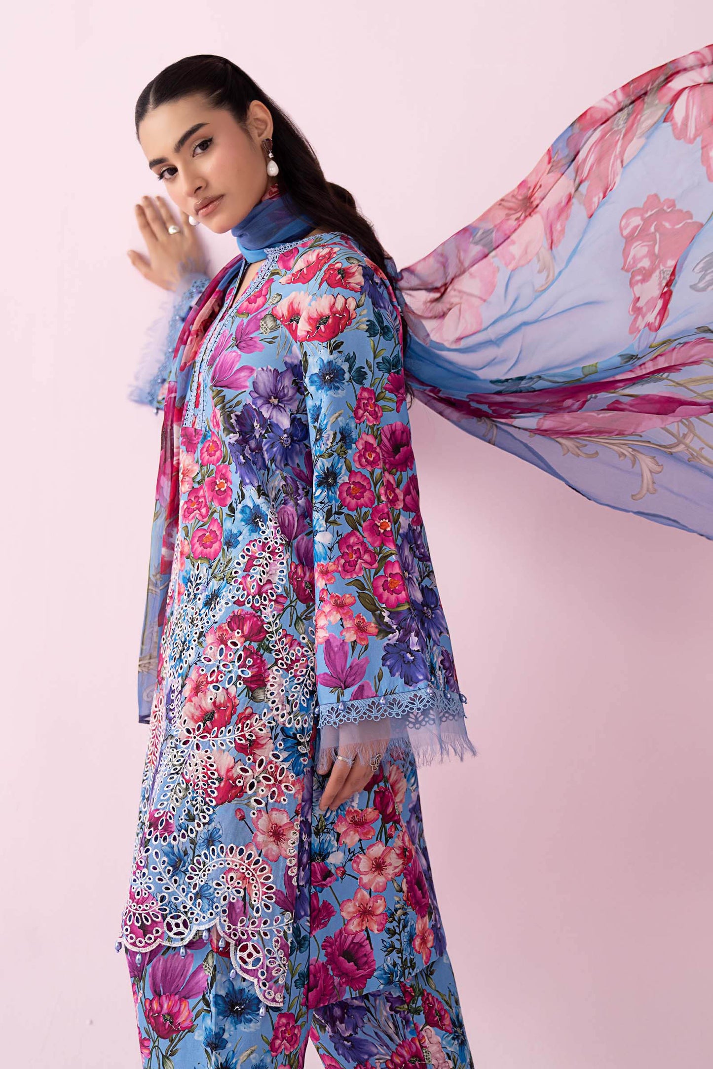 3 Piece Embroidered Lawn Suit