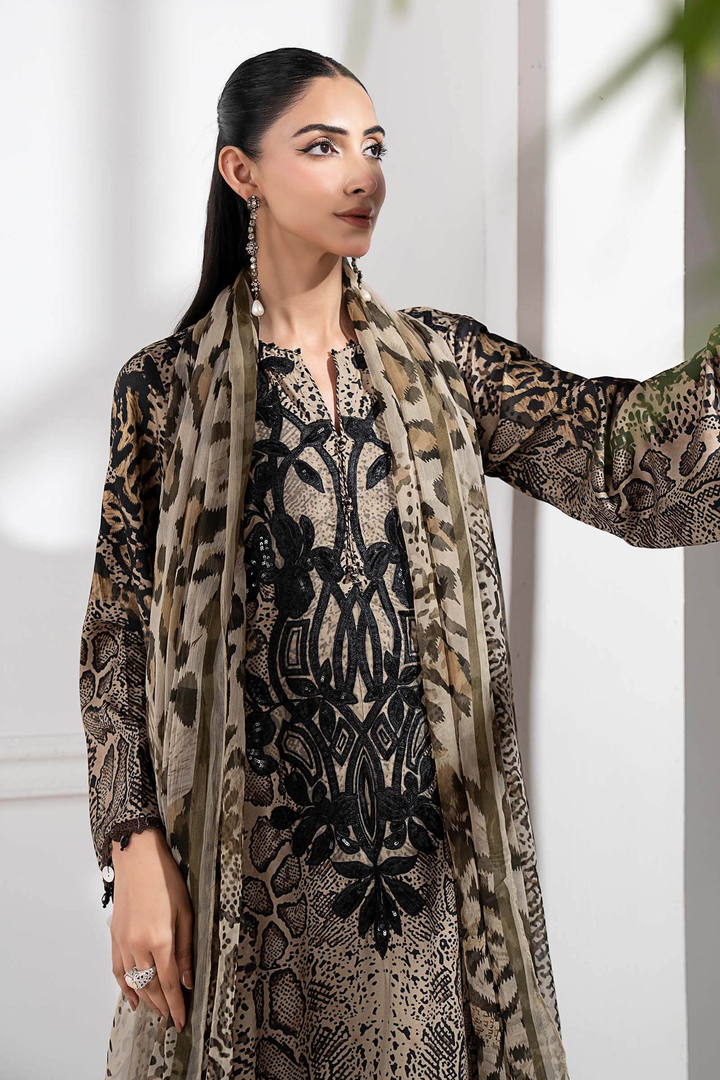 3 Piece Embroidered Linen Suit