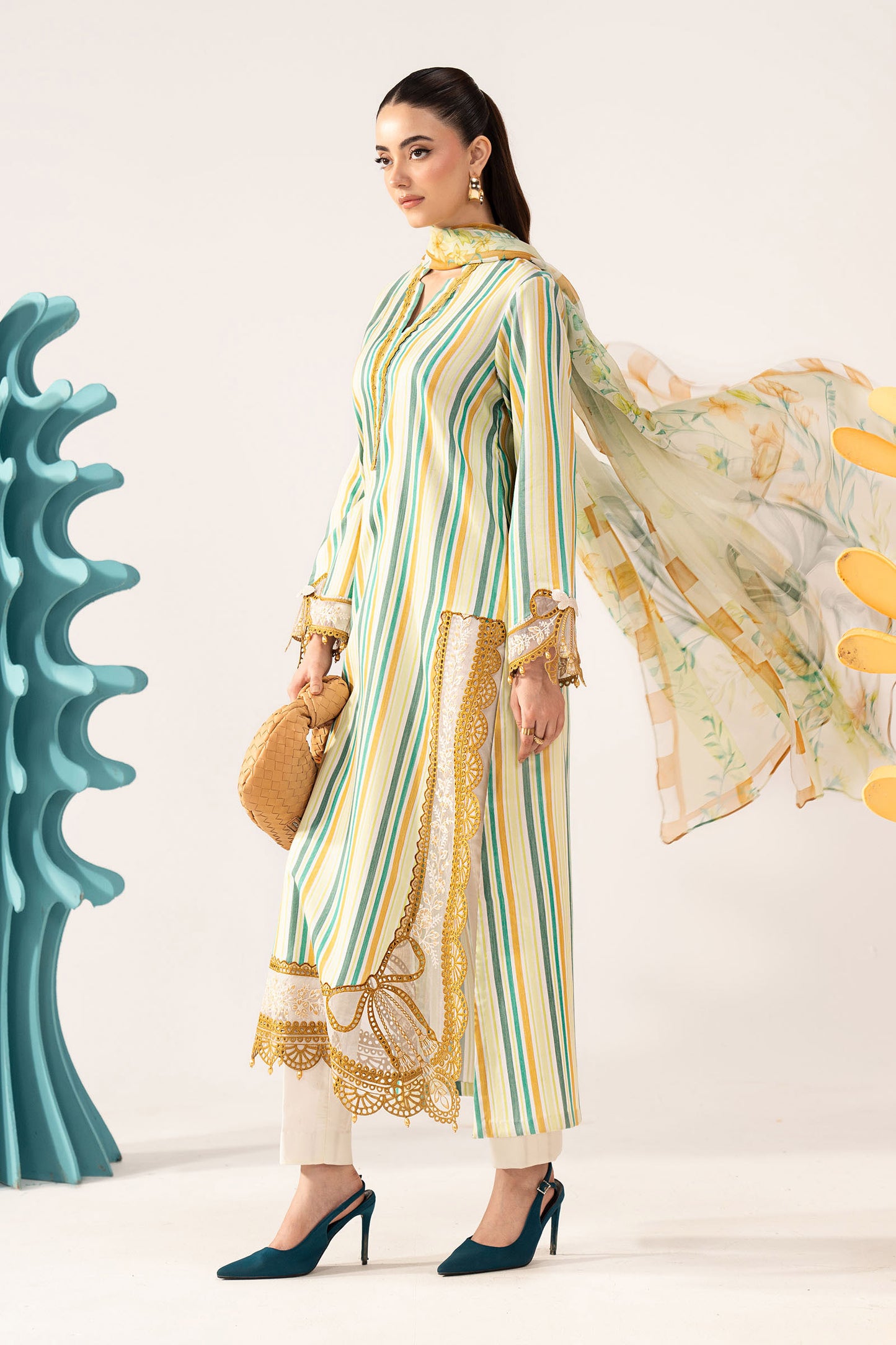 3 Piece Embroidered Jacquard Suit