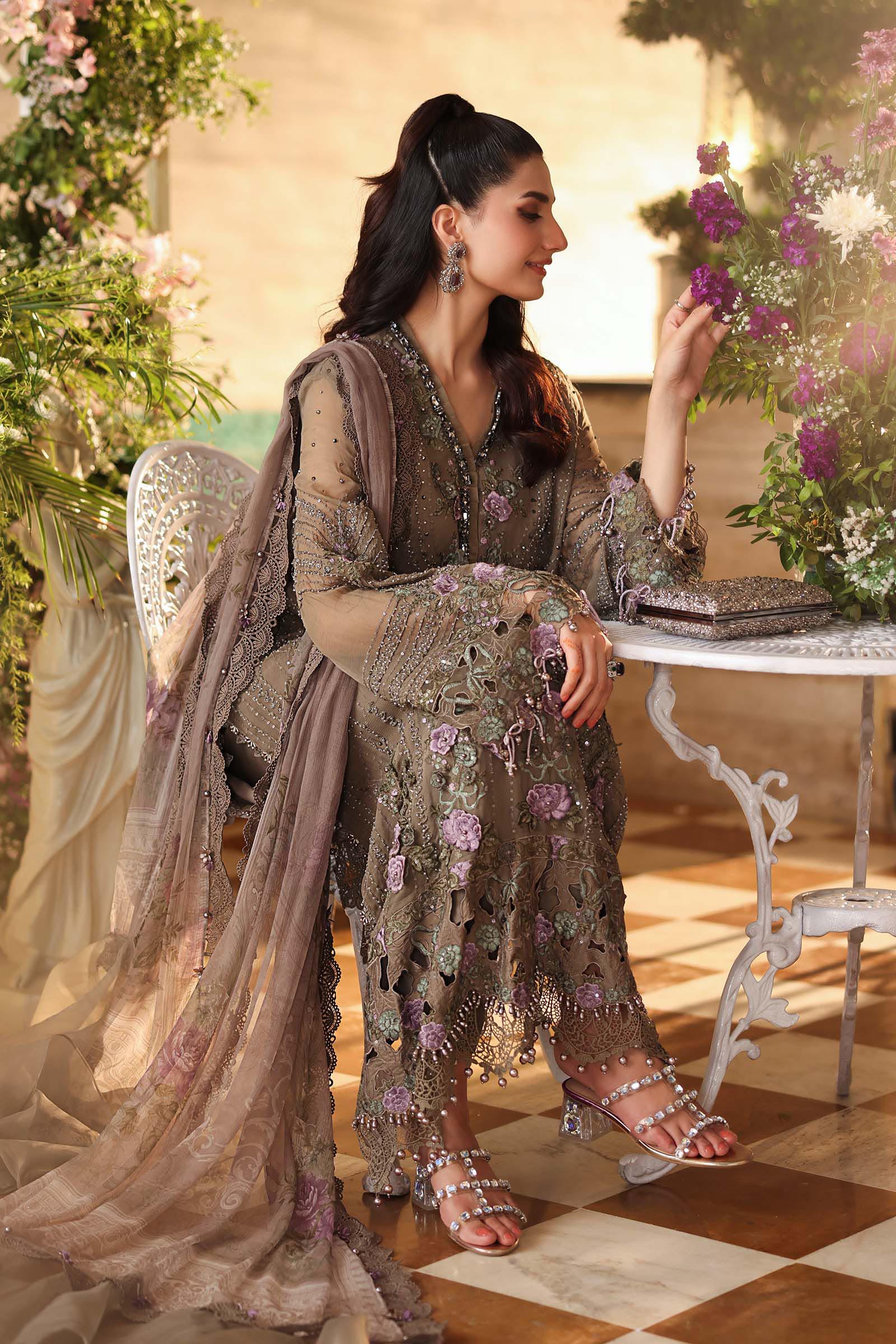 3 Piece Unstitched Embroidered Chiffon Suit