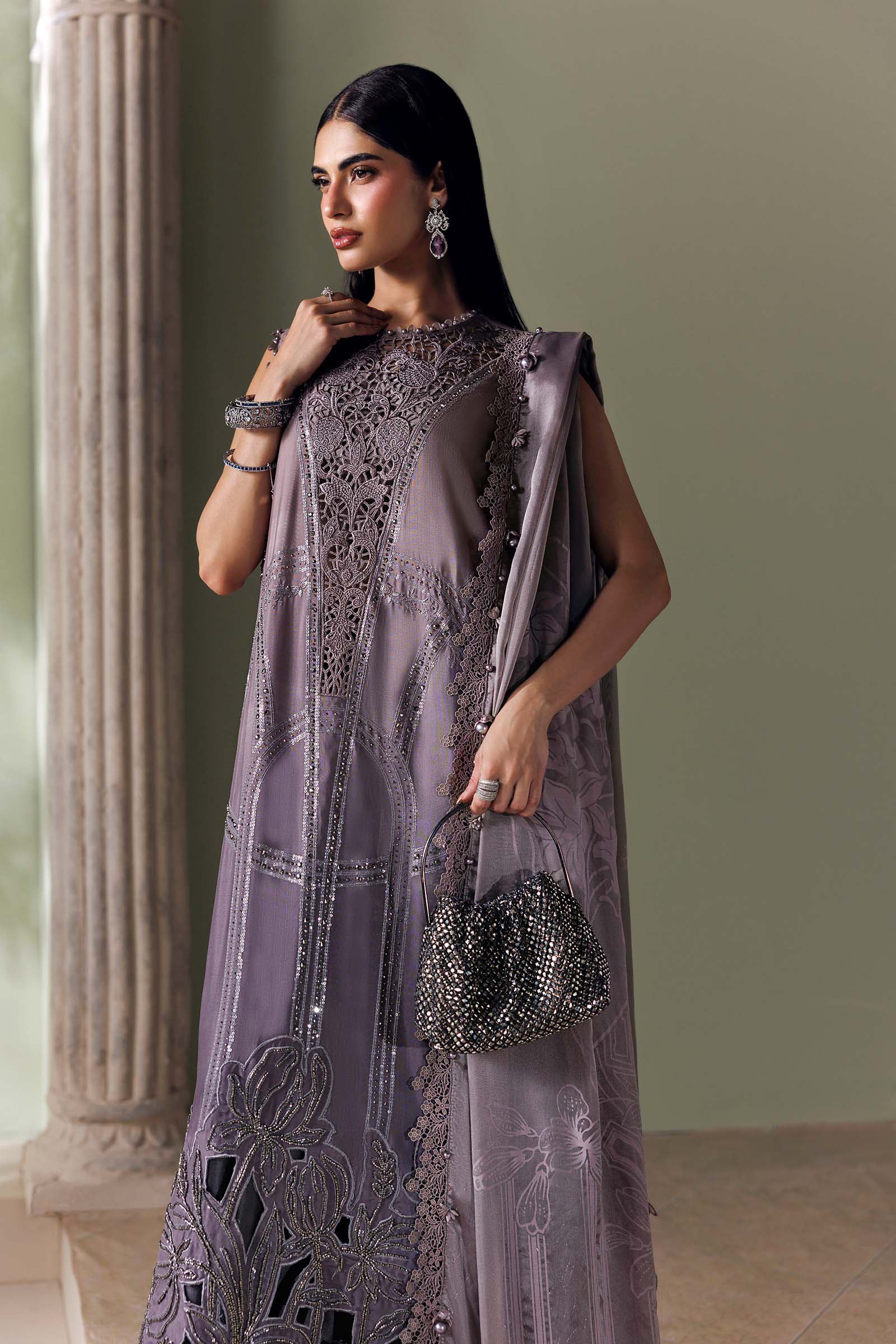 3 Piece Unstitched Embroidered Bell Raw Silk Suit