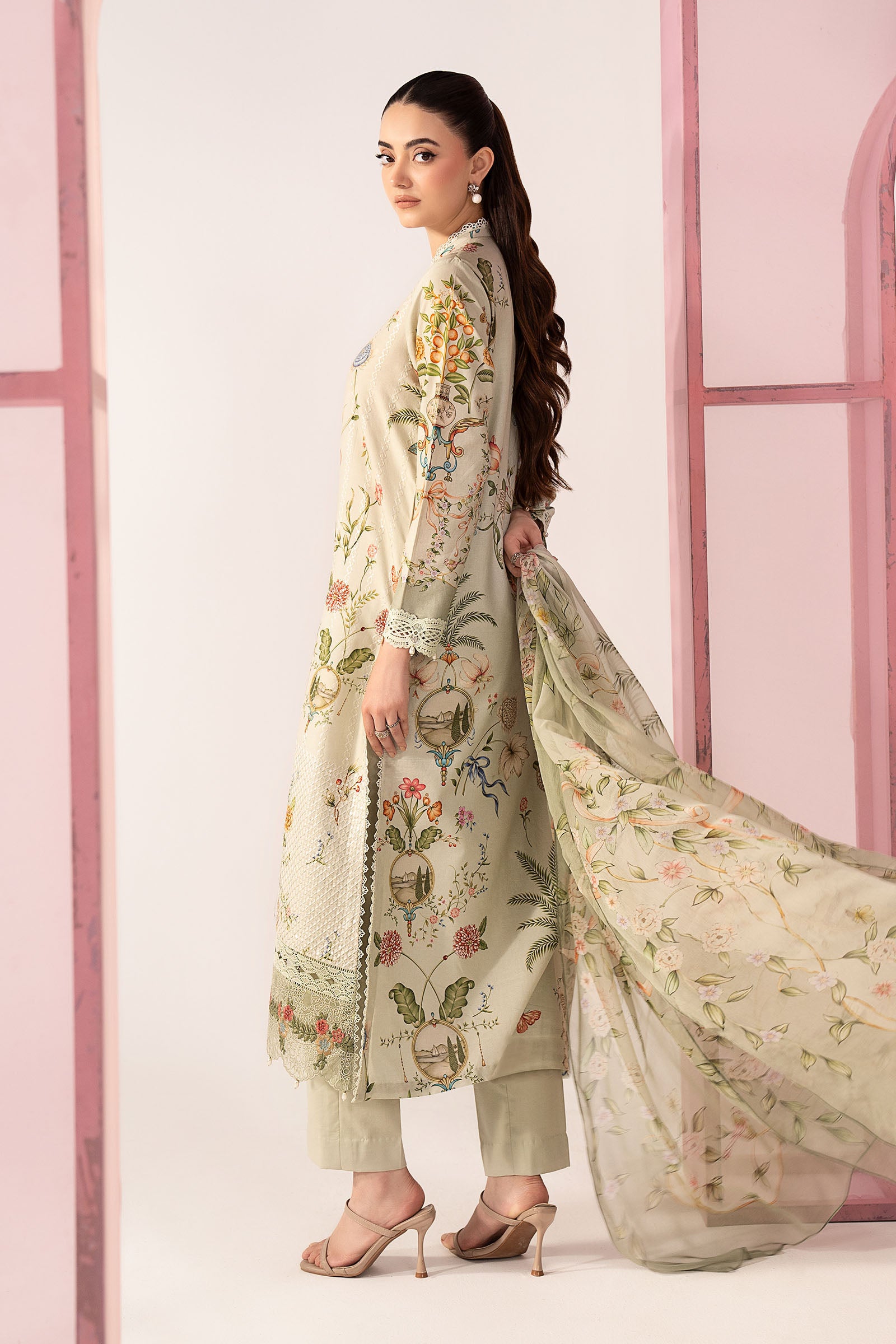 3 Piece Embroidered Lawn Suit