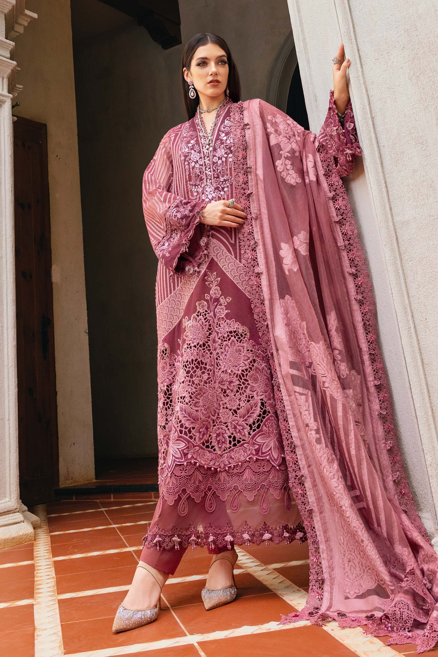 3 Piece Unstitched Embroidered Organza Suit