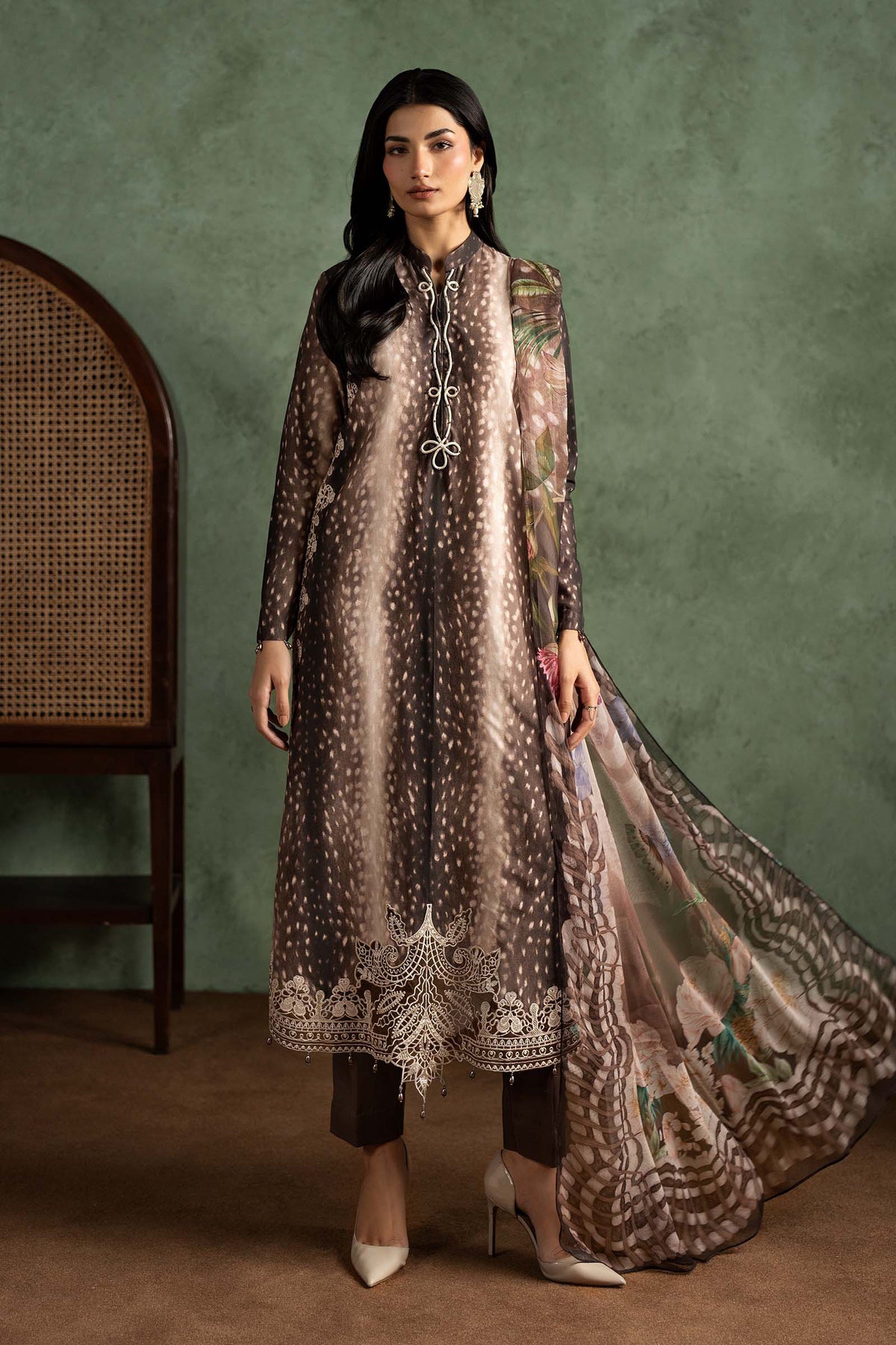 3 Piece Embroidered Linen Suit