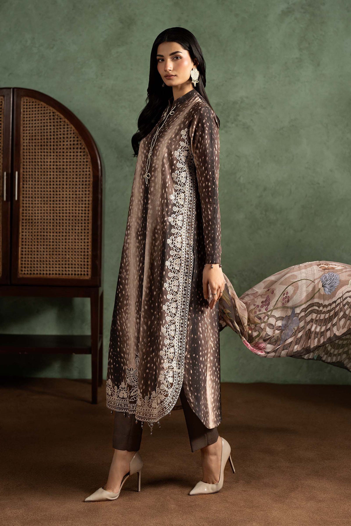 3 Piece Embroidered Linen Suit
