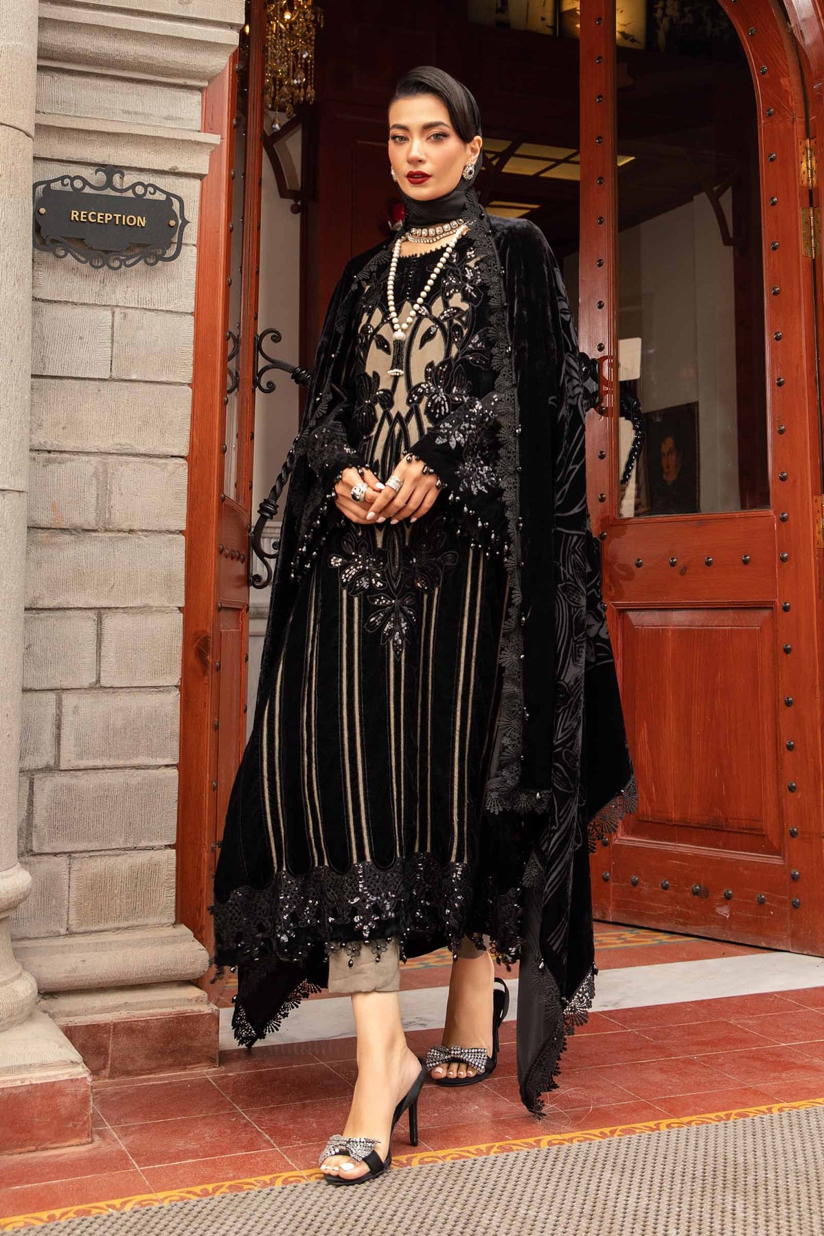 Luxe by Maria B Unstitched Embroidered Velvet 3 Piece MB25LW D6 - Winter Collection