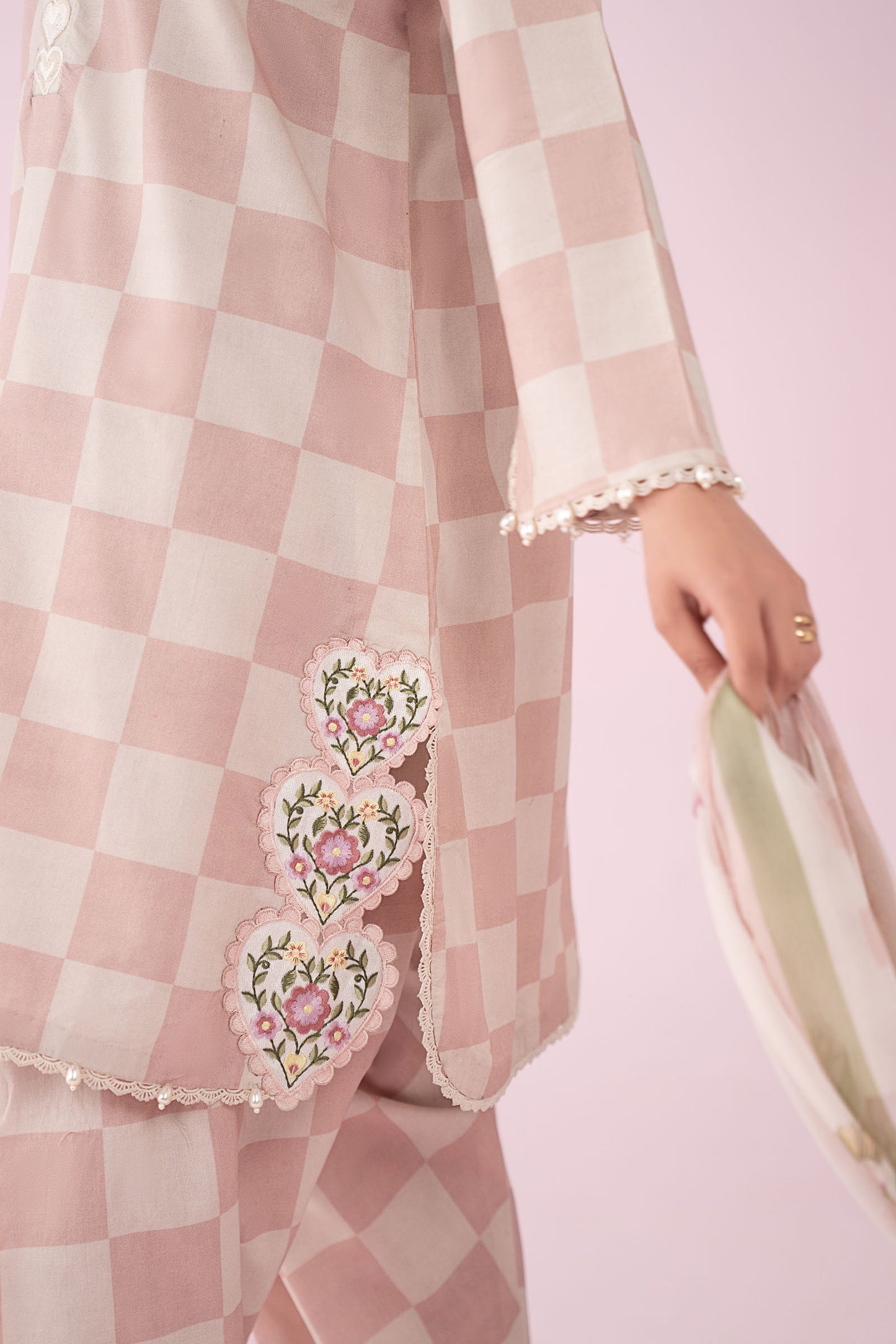 3 Piece Embroidered Lawn Suit