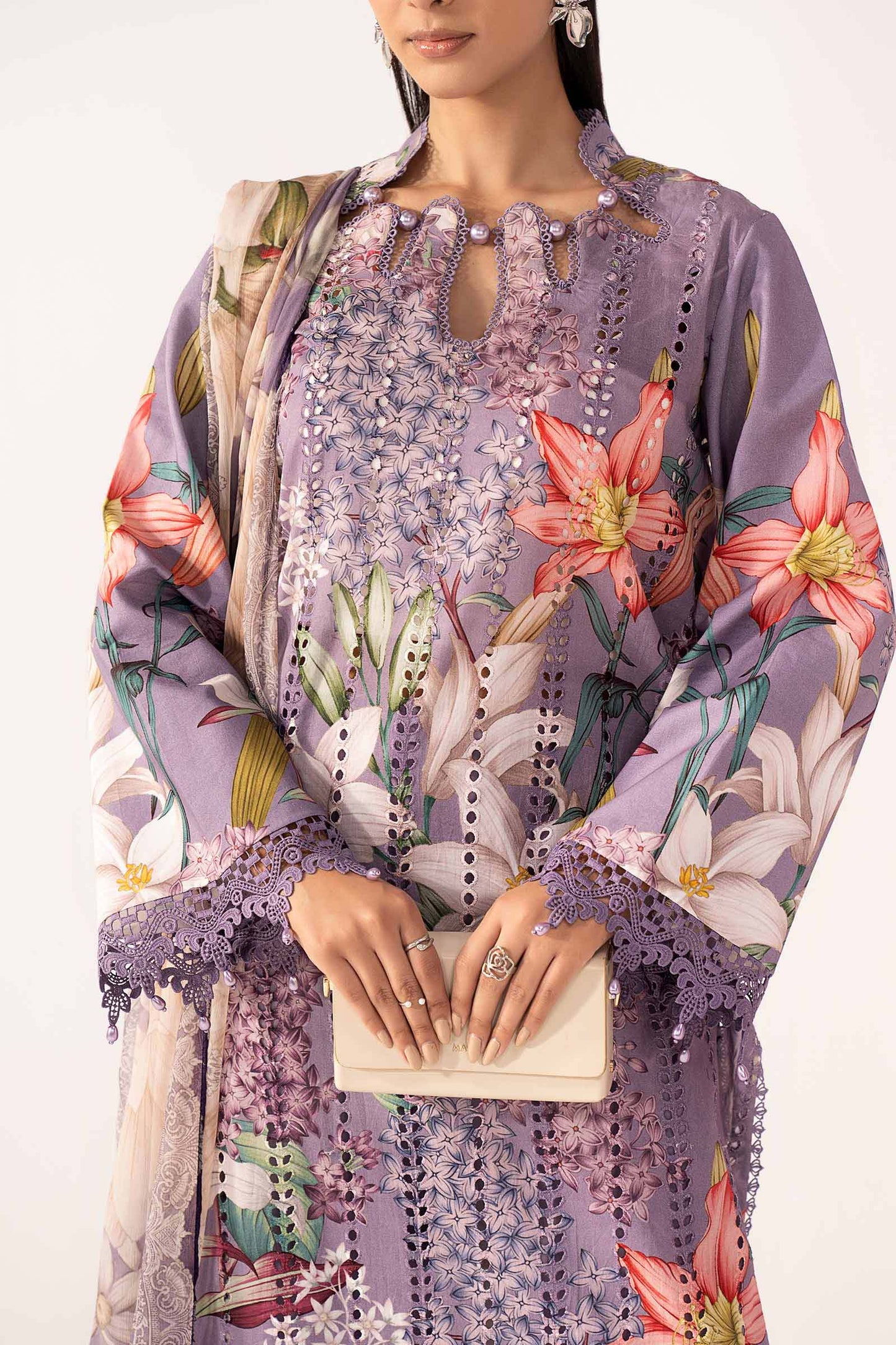 3 Piece Embroidered Lawn Suit