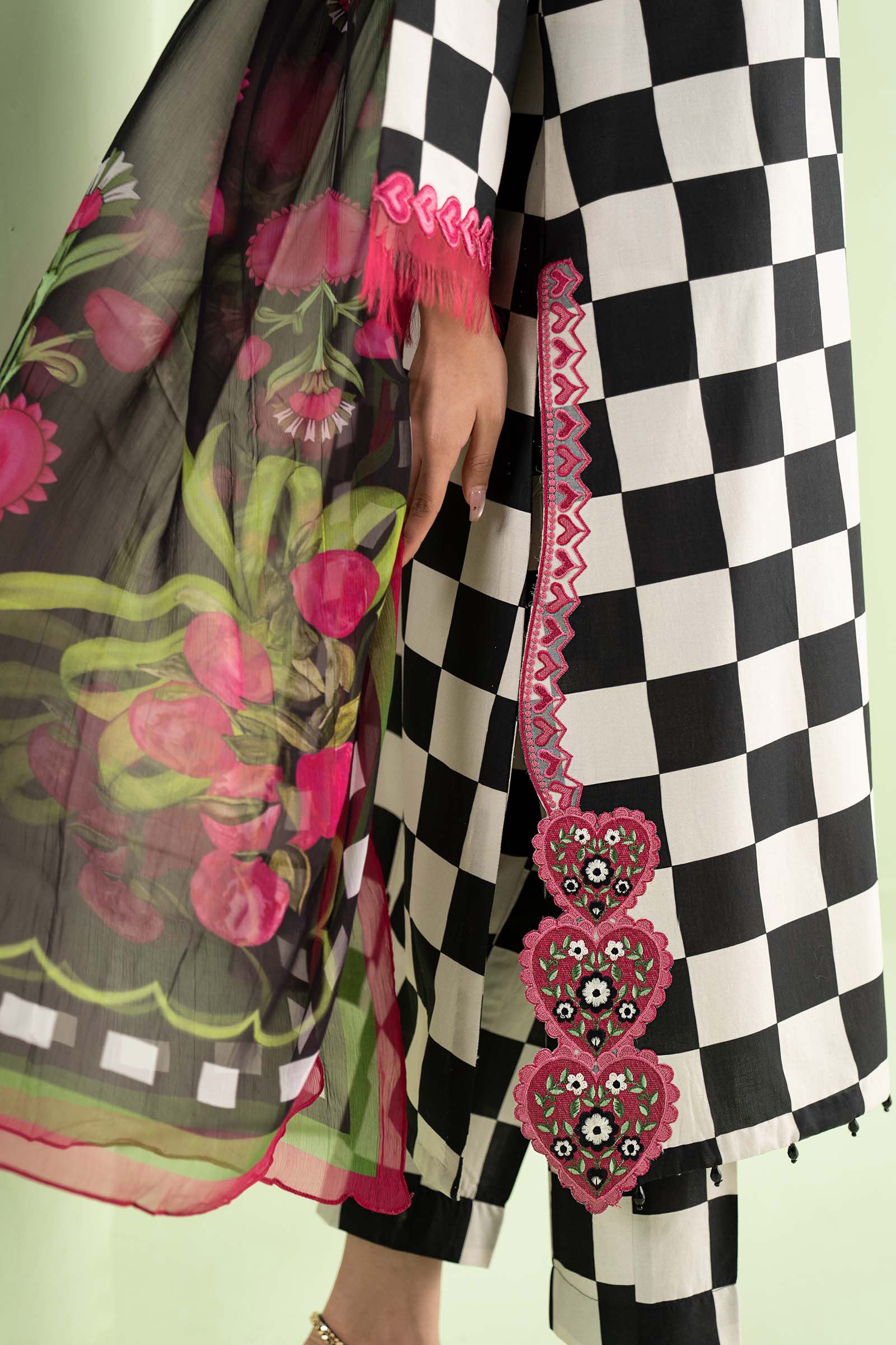 3 Piece Embroidered Lawn Suit