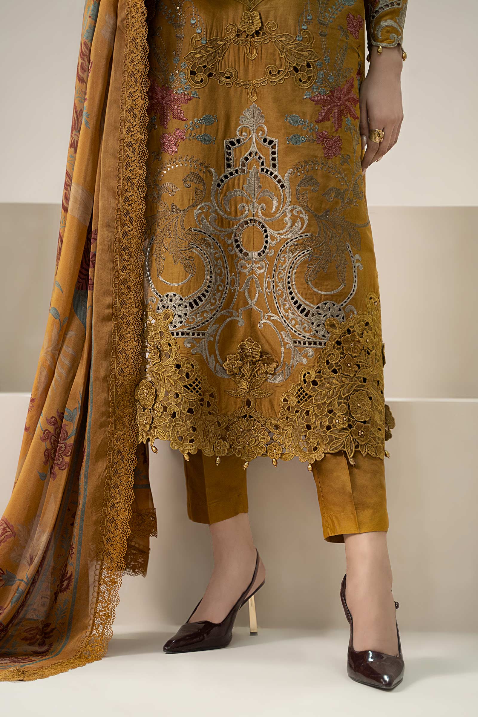 3 Piece Embroidered Lawn Suit | ELS-25-06