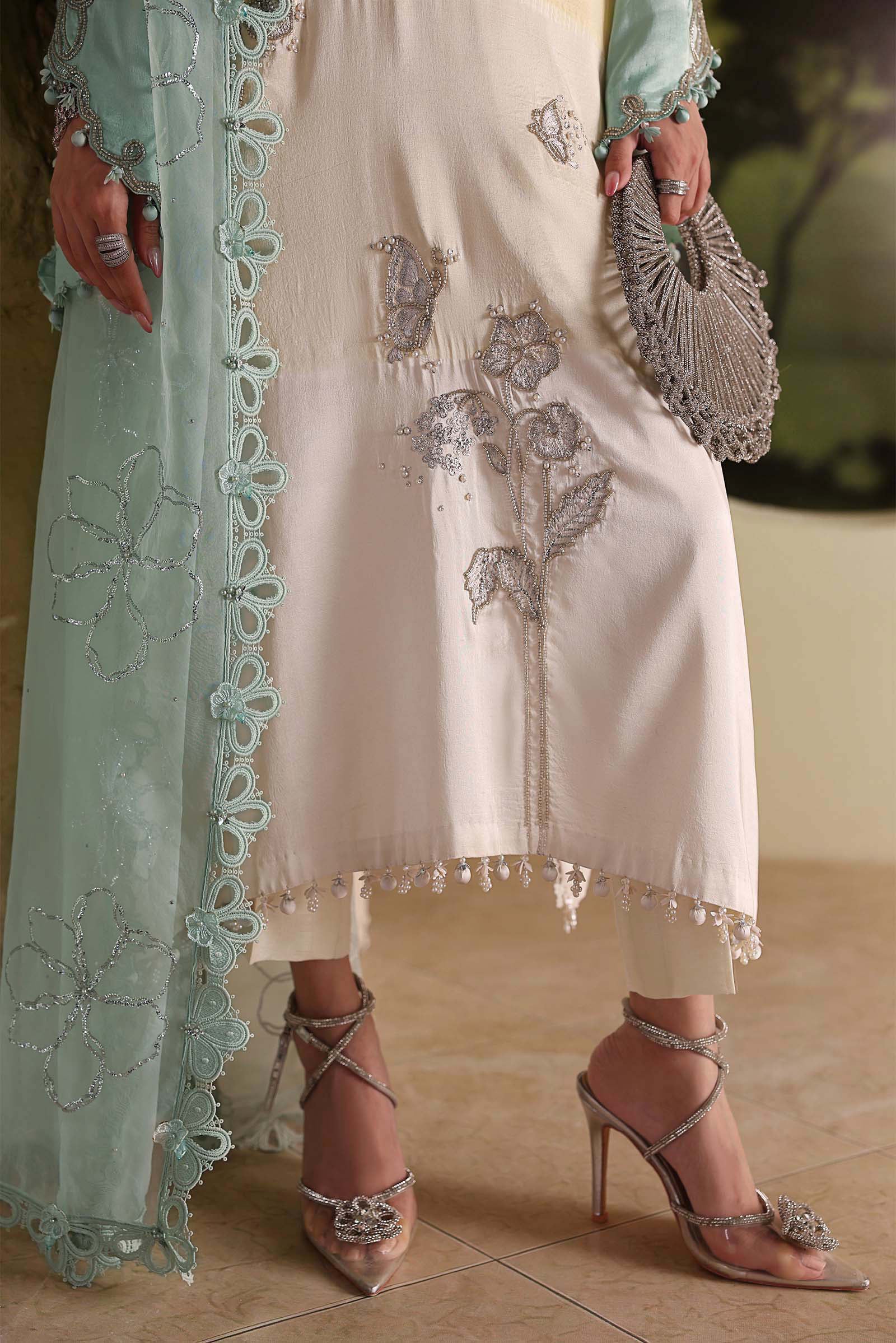 3 Piece Unstitched Embroidered Raw Silk Suit