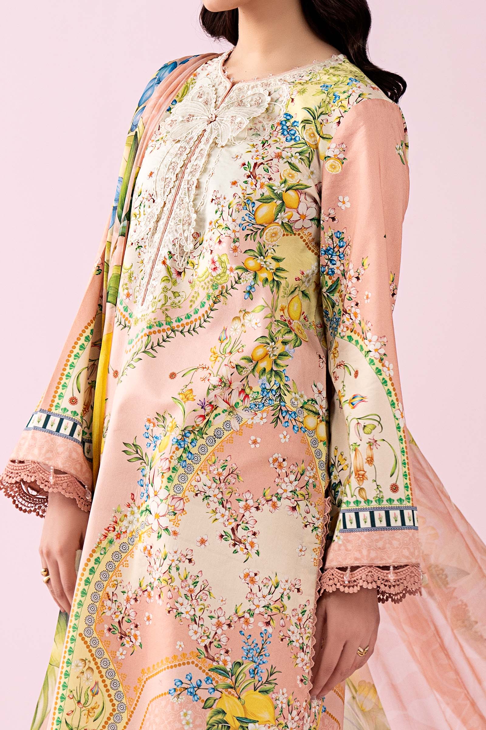 3 Piece Embroidered Lawn Suit