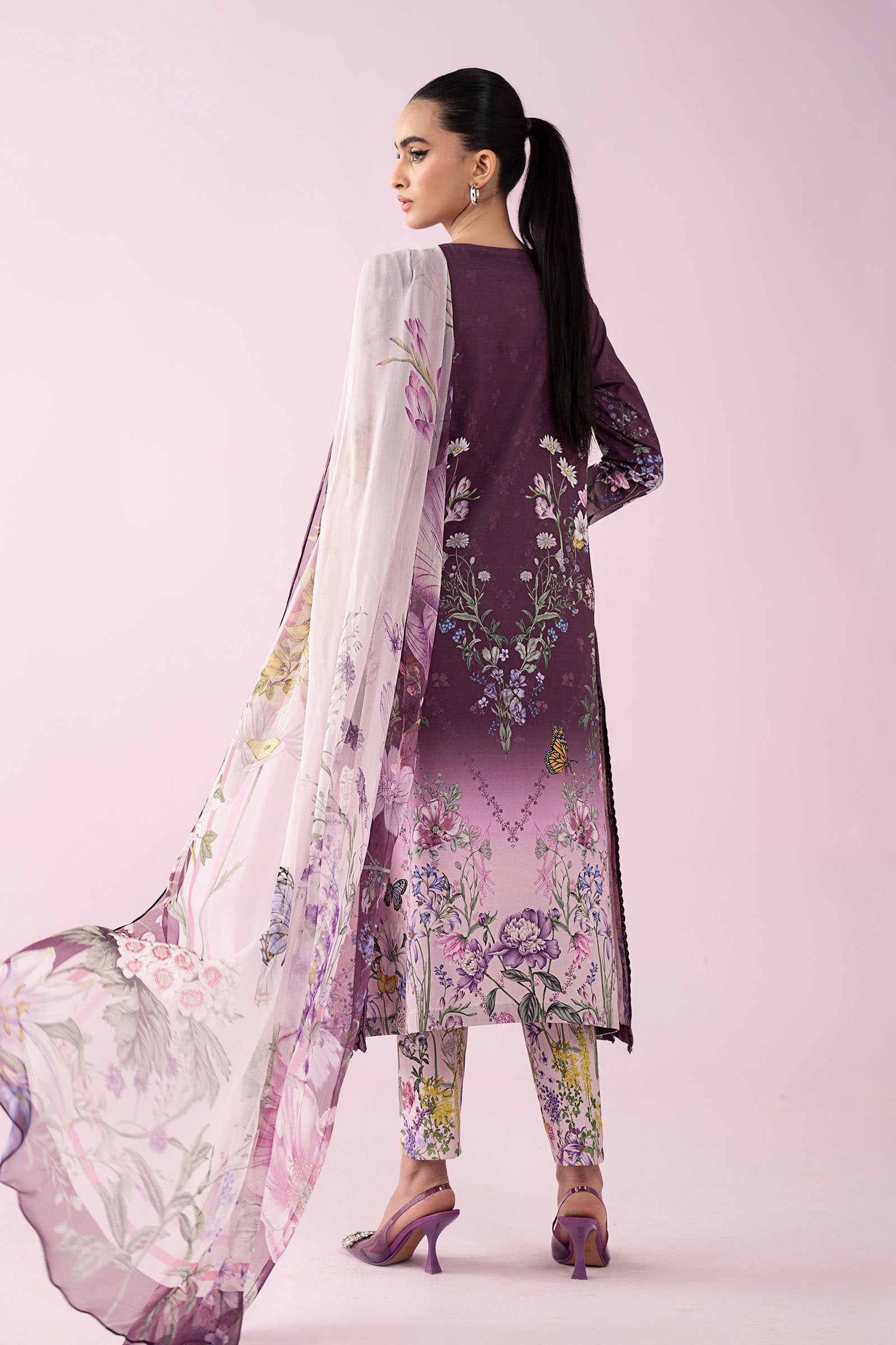 3 Piece Embroidered Lawn Suit