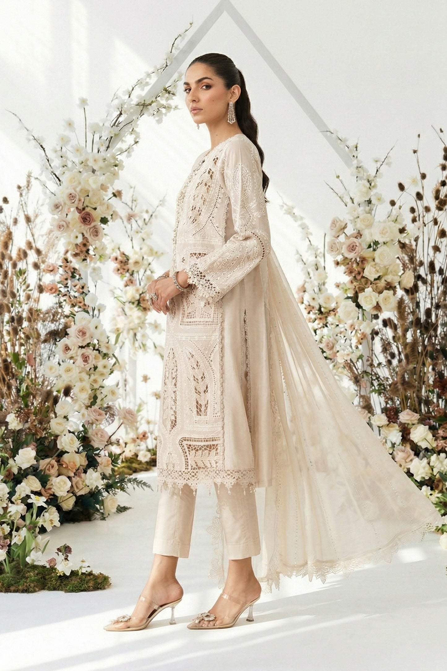 3 Piece Embroidered Lawn Suit