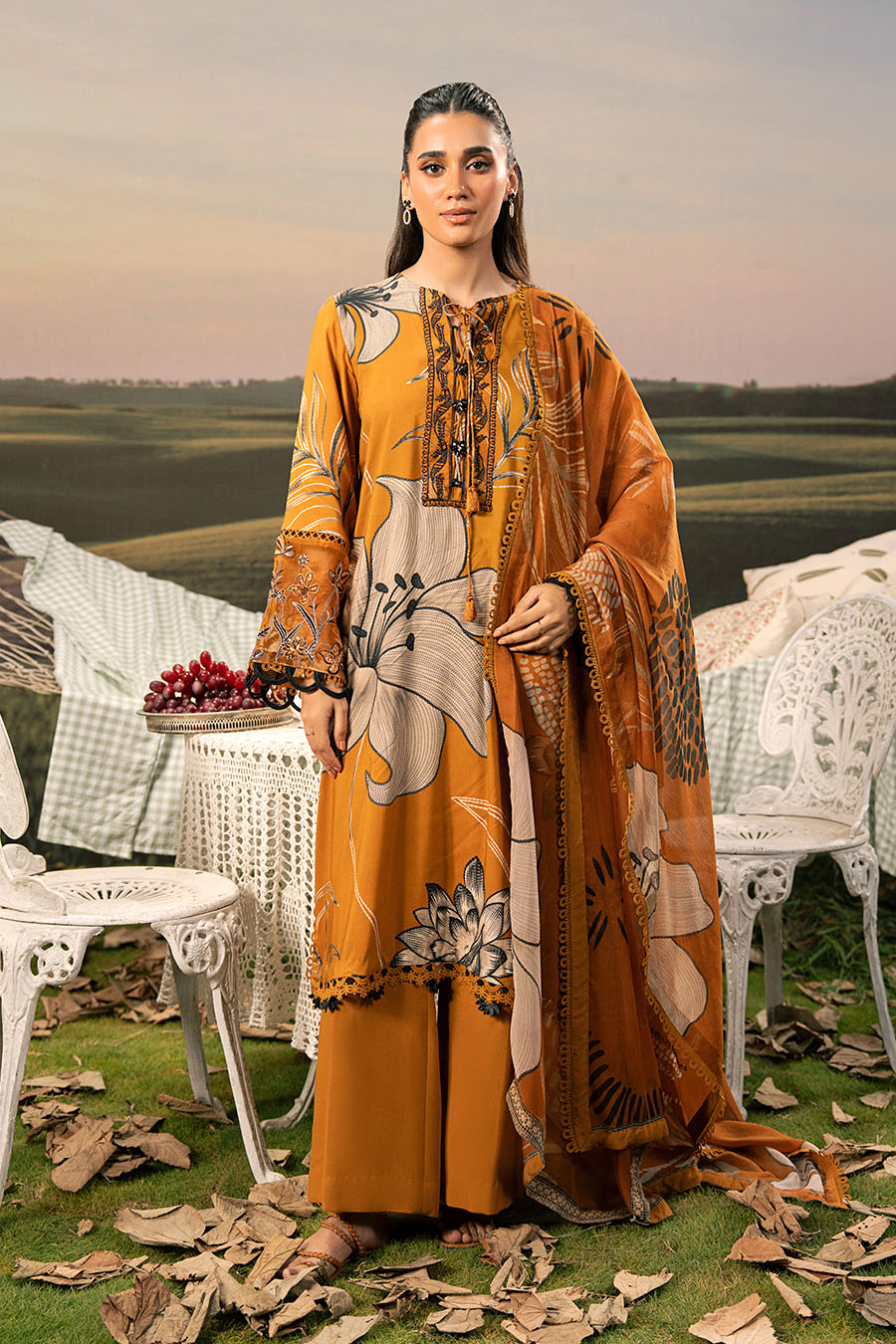 3 Pc Unstitched Embroidered Arabic Lawn Suit | MB-PFUS25-08A