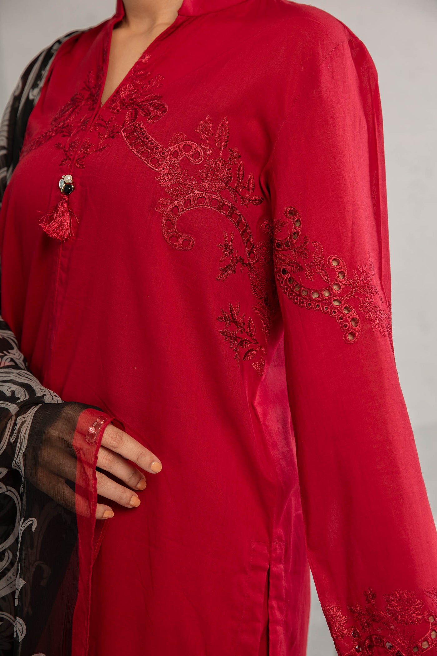 3 Piece Embroidered Lawn Suit