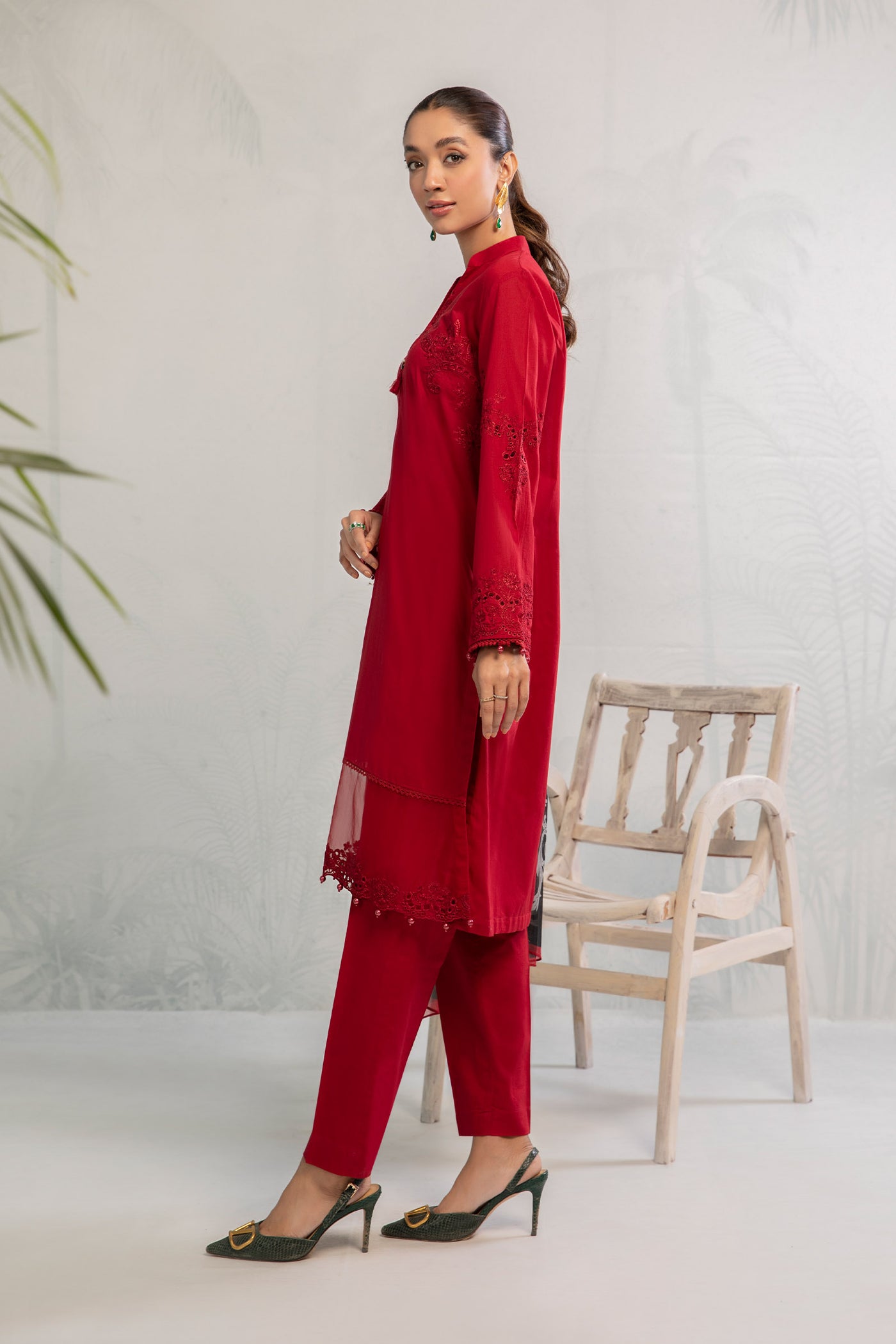 3 Piece Embroidered Lawn Suit