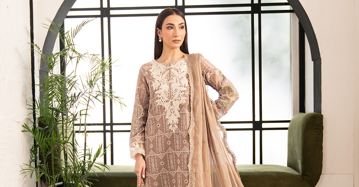 3 Piece Embroidered Lawn Suit