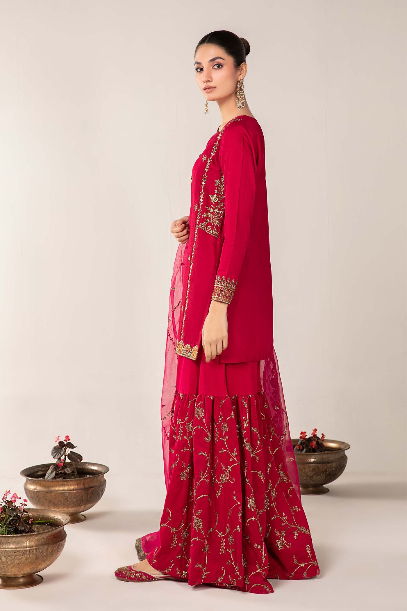 3 PIECE EMBROIDERED DOBBY LAWN SUIT | DW-EF24-105